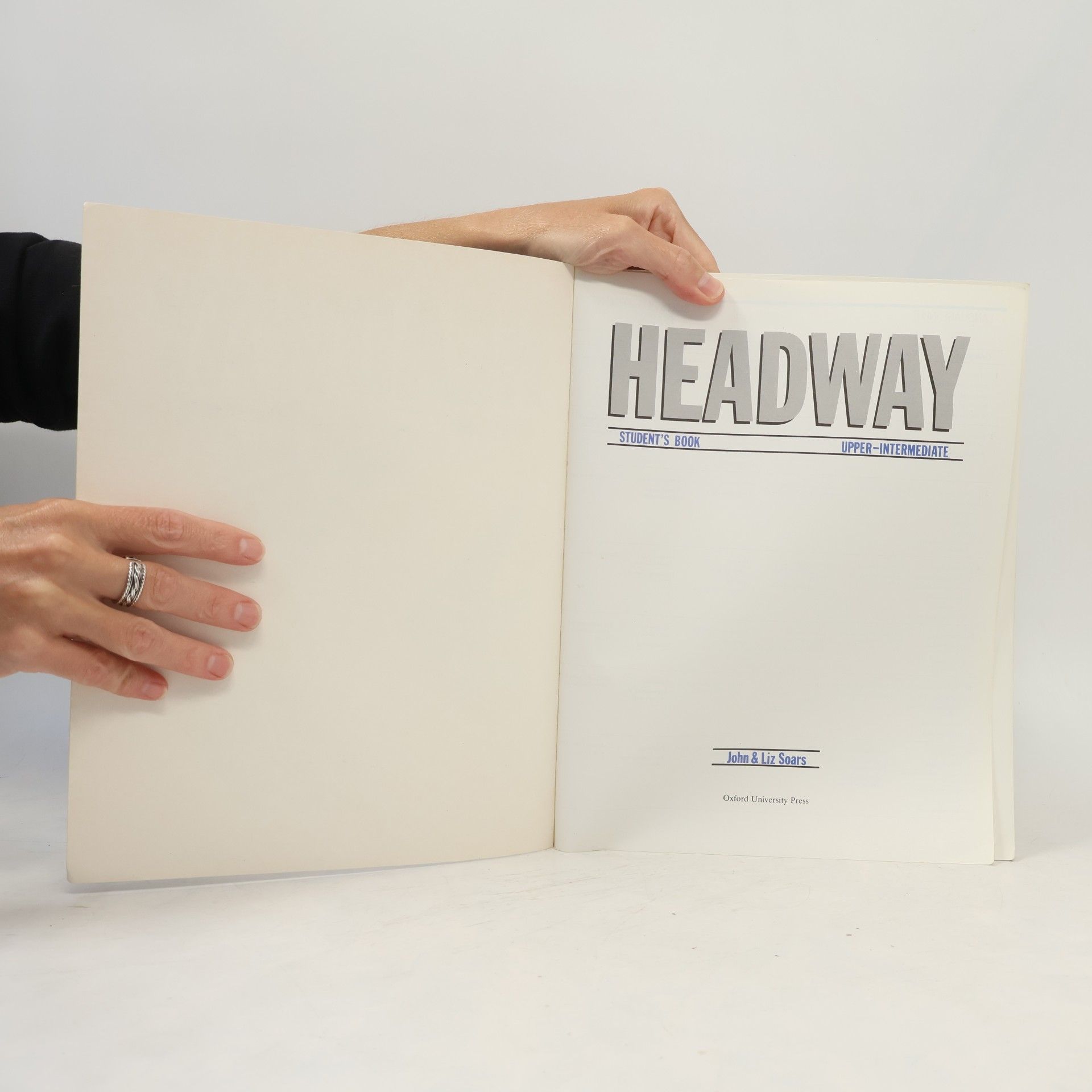 John Soars Headway. Upper-intermediate. Student´s book