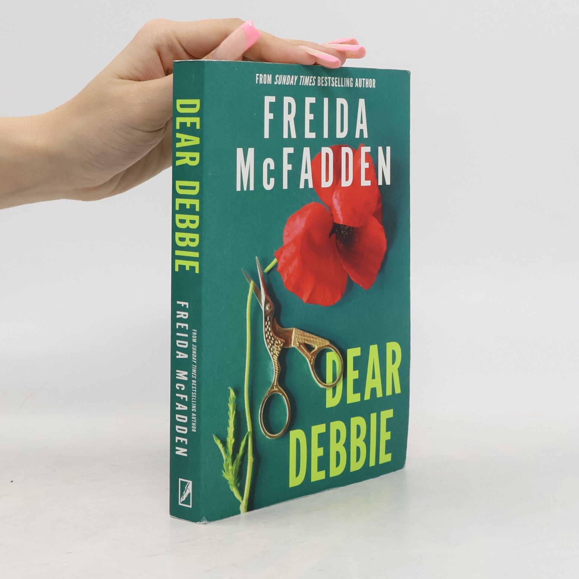 Freida McFadden Dear Debbie