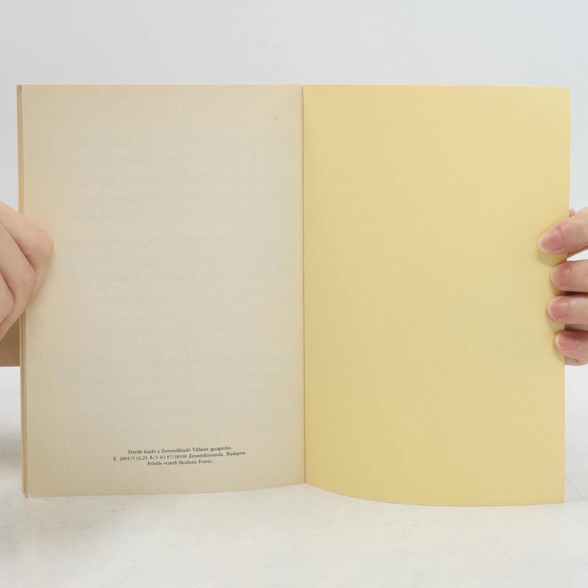 Autores varios Kodály Galántai Táncok