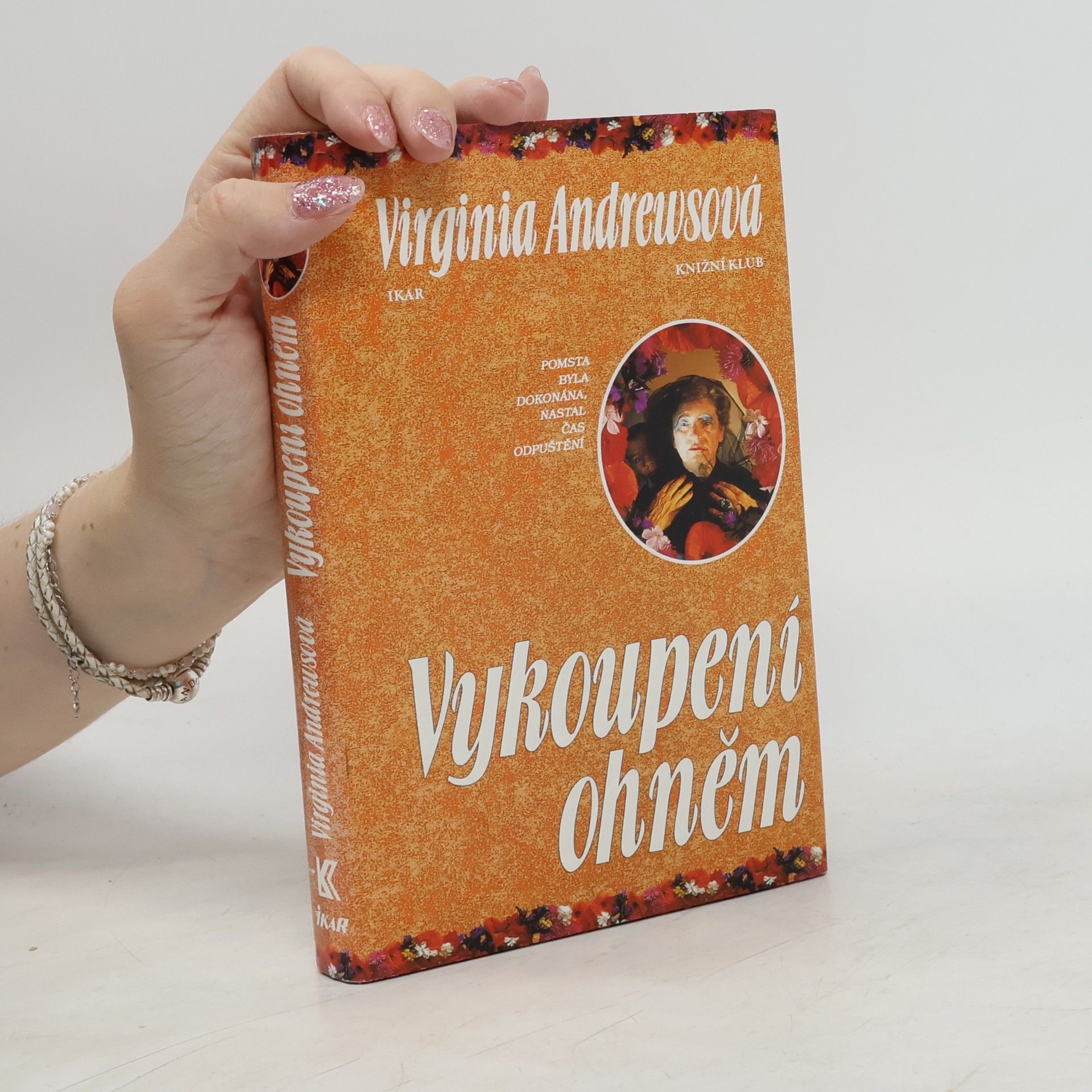 V. C. Andrews Vykoupení ohněm