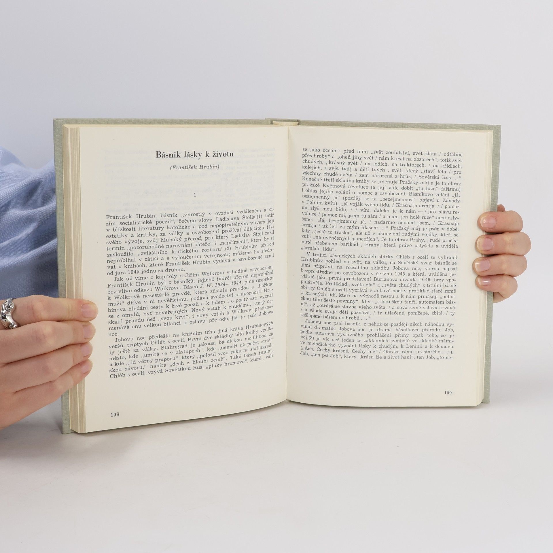 Milan Blahynka Pozemská poezie: Kapitoly k české poezii (1945-1975)