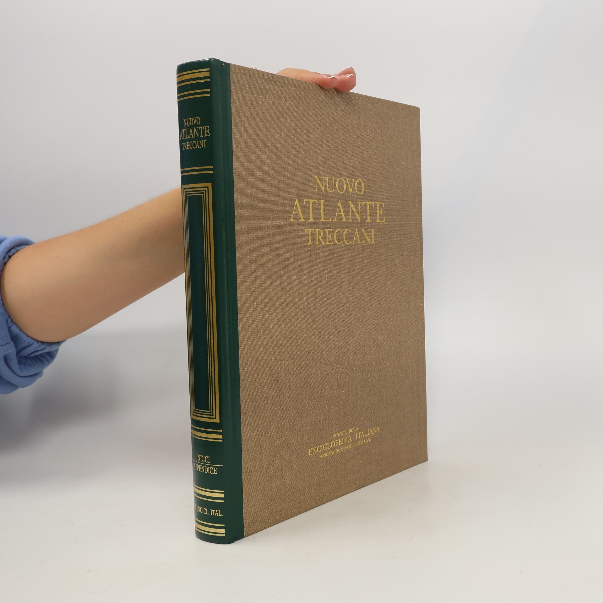AA.VV. Nuovo Atlante Treccani