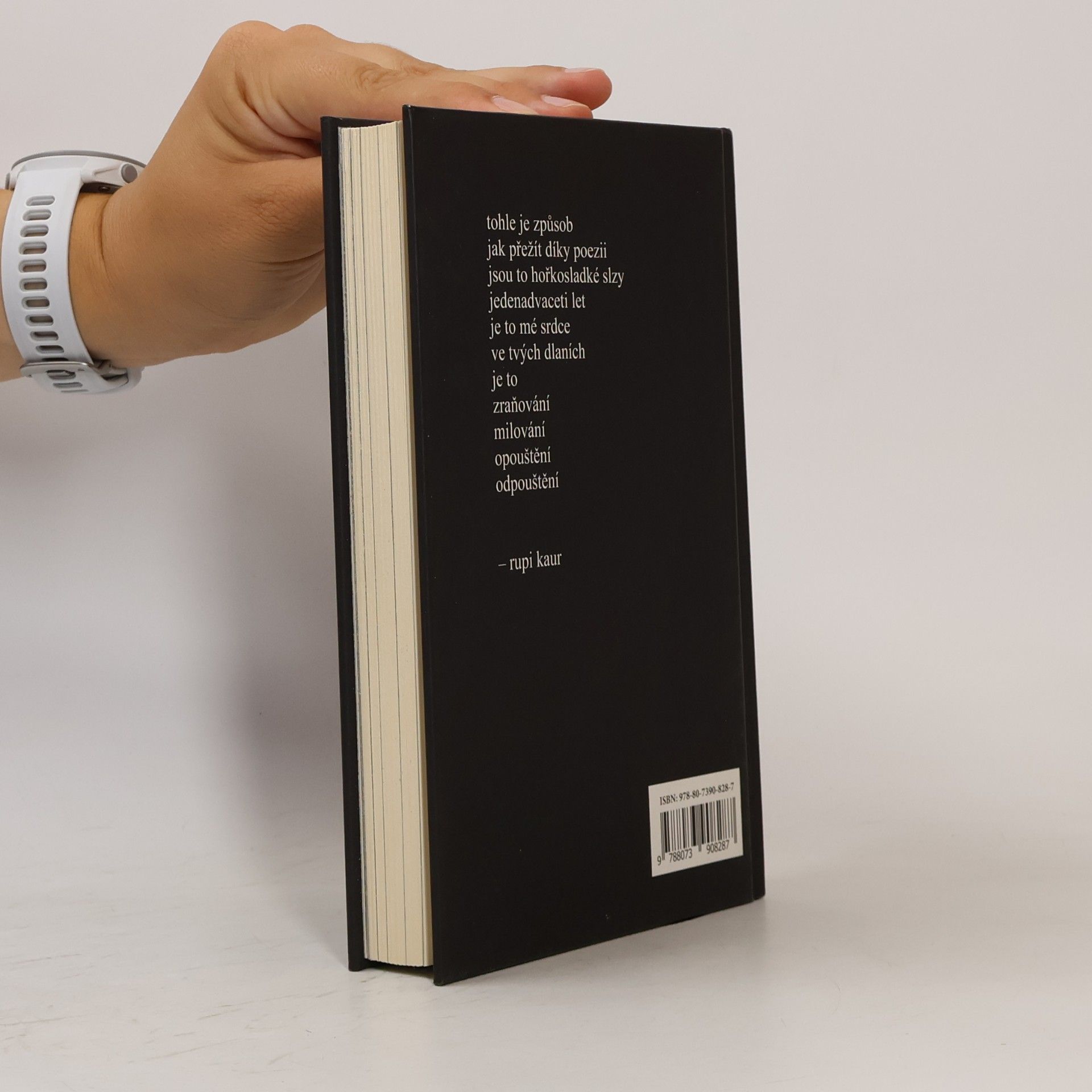 Rupi Kaur Mléko a med