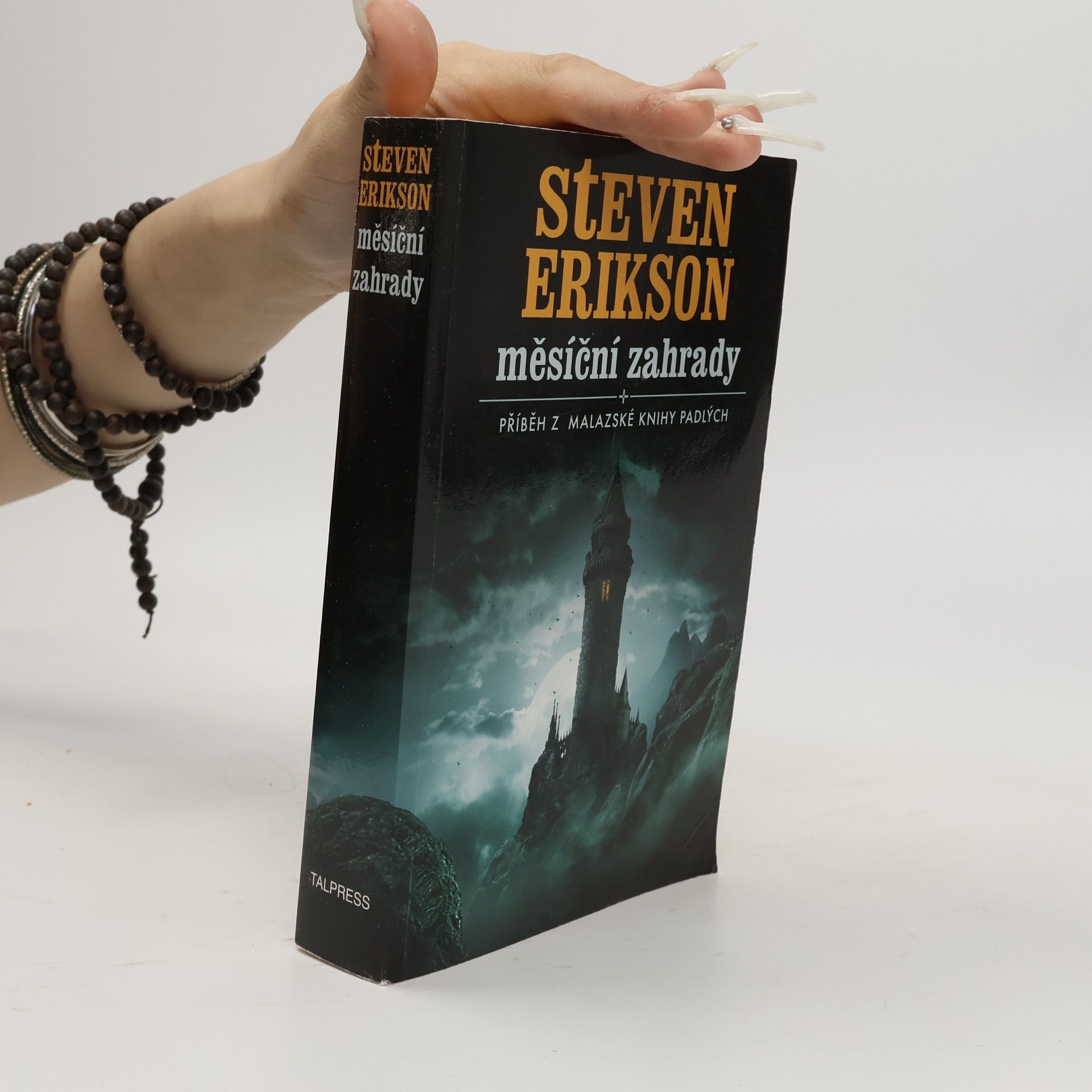 Steven Erikson Měsíční zahrady