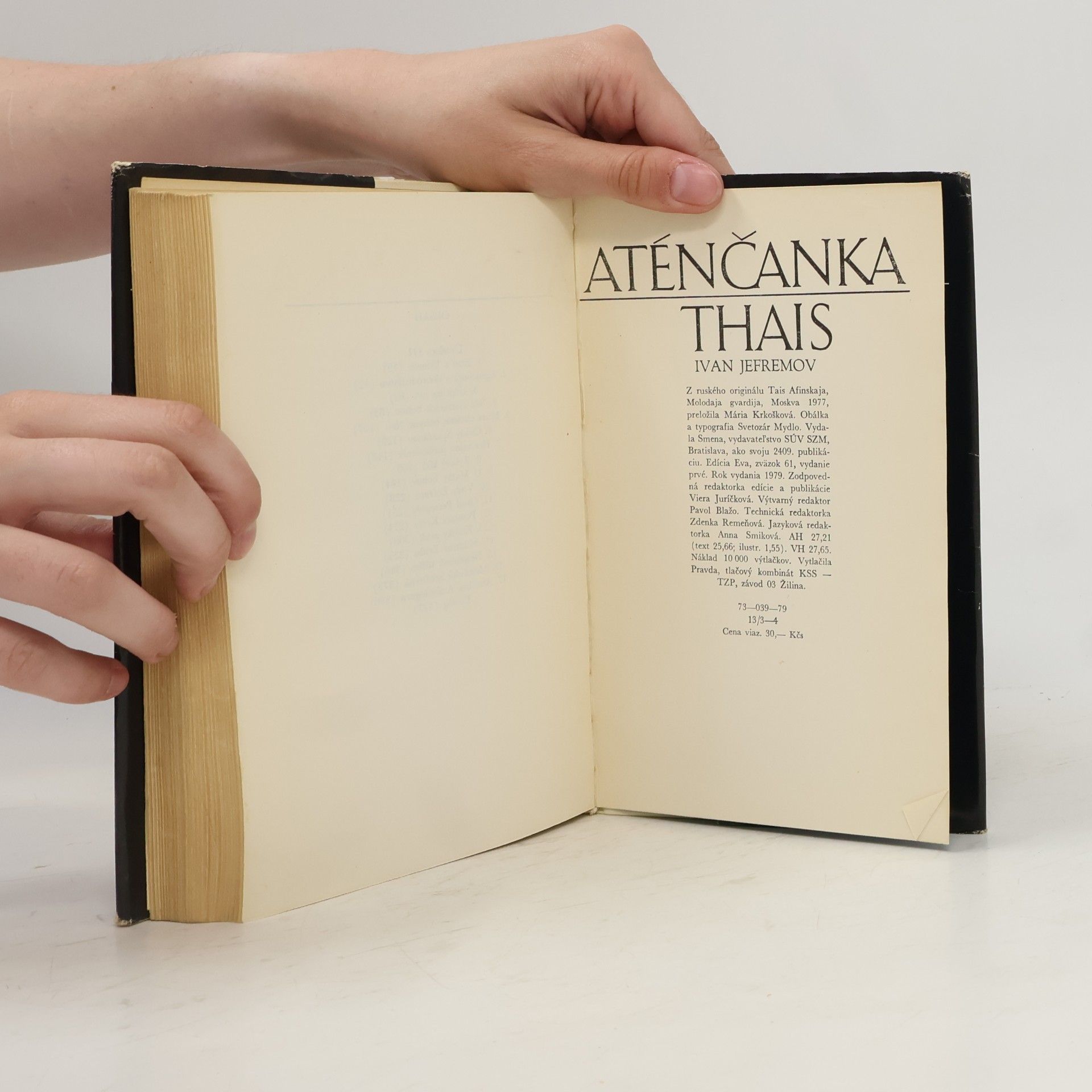 Ivan Yefremov Aténčanka Thais