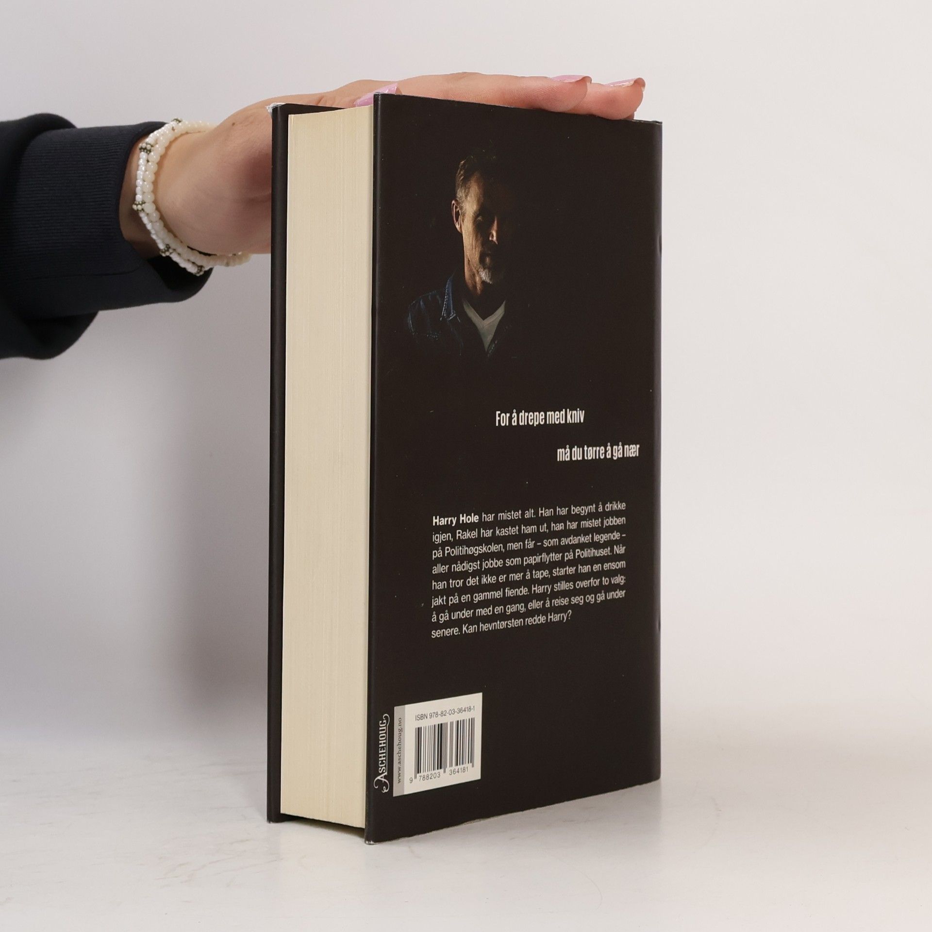 Jo Nesbø Harry Hole-thrilleren: Kniv