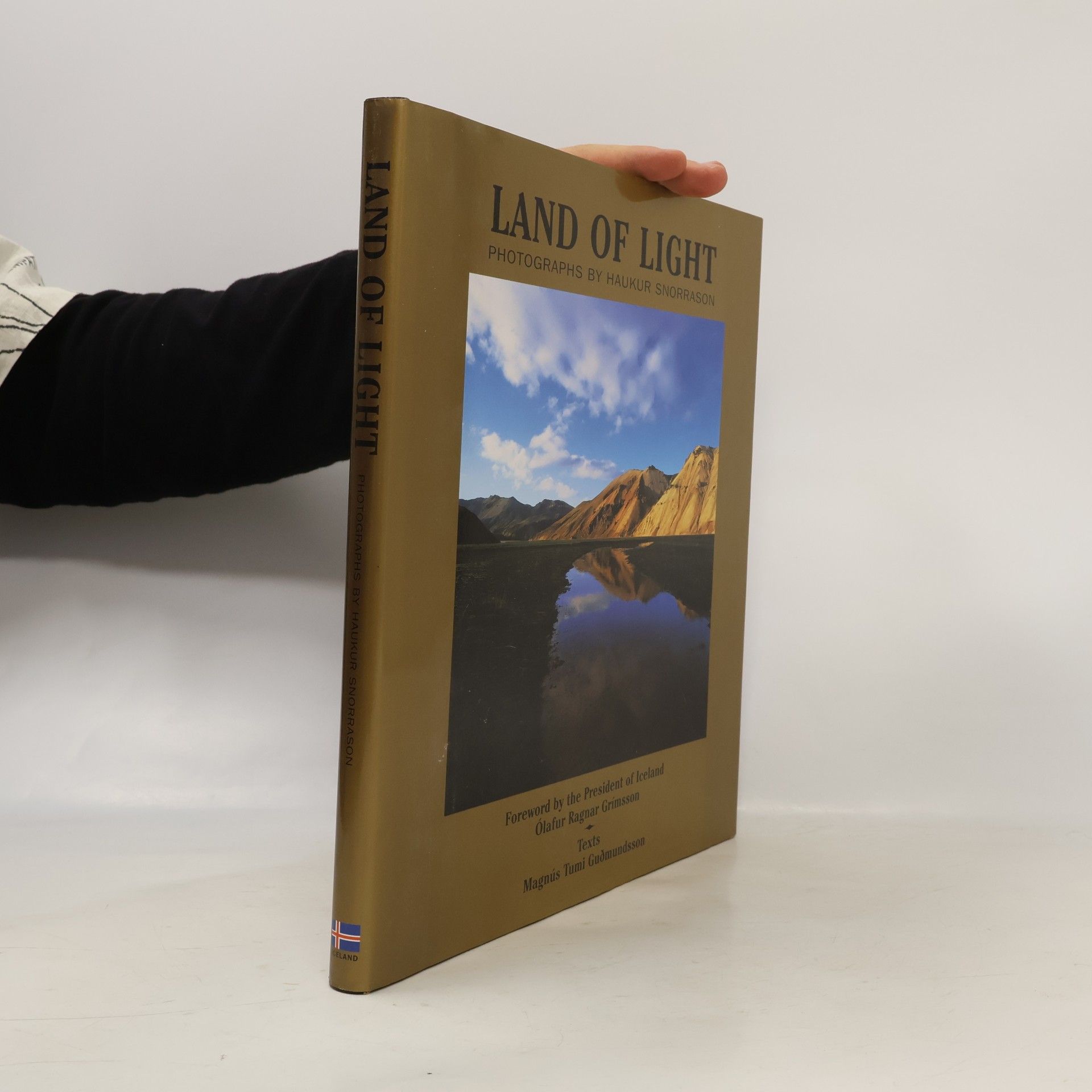 Collectif d'auteurs Land of Light