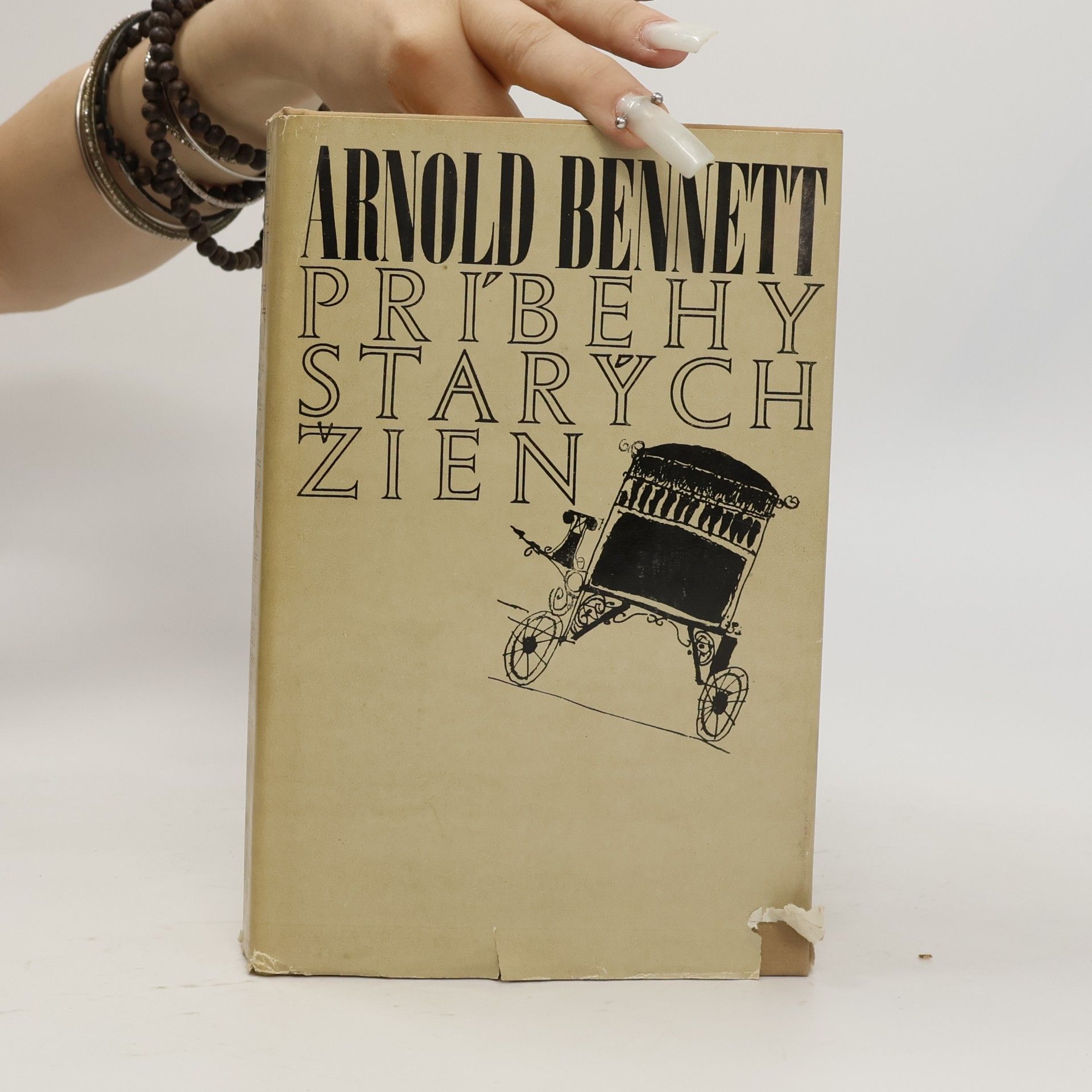 Arnold Bennett Príbehy starých žien