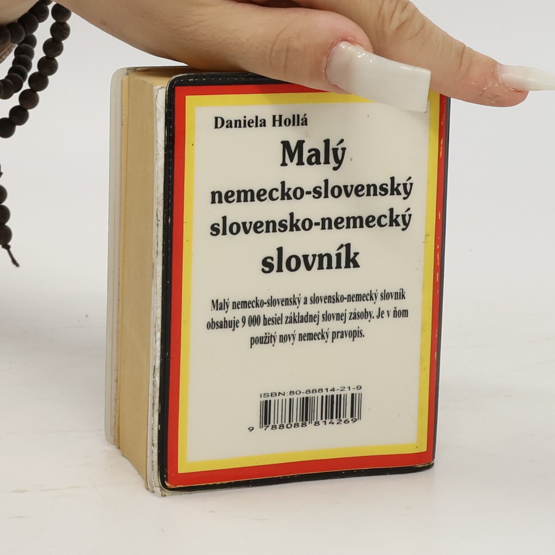Daniela Hollá Malý nemecko-slovenský a slovensko-nemecký slovník