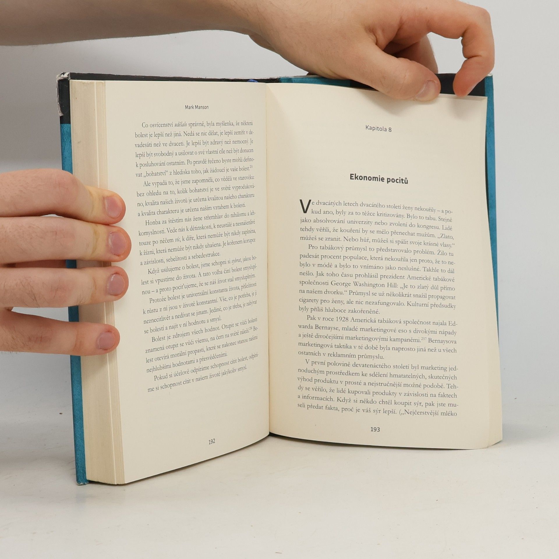 Mark Manson Všechno je v pr**li