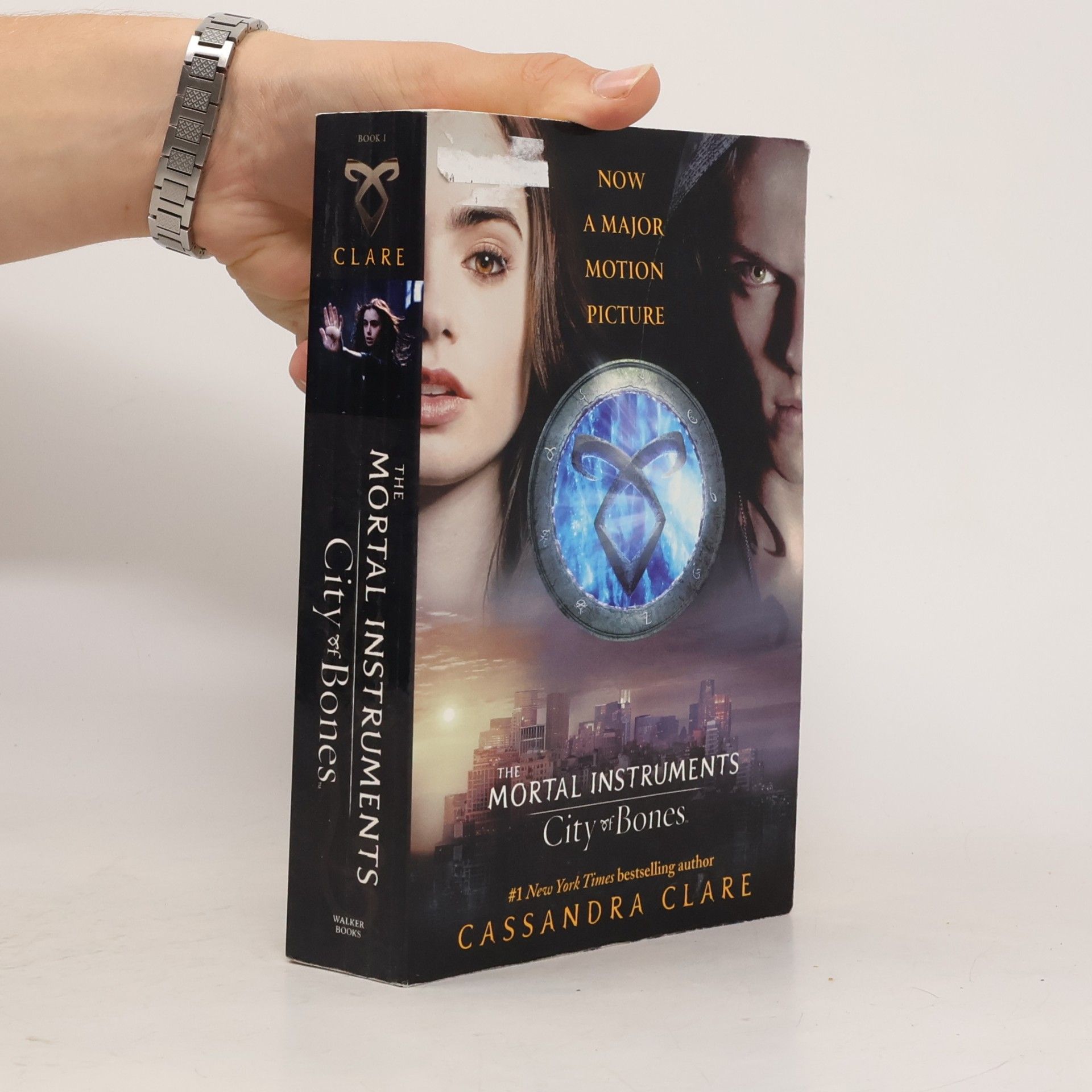Cassandra Clare City of Bones