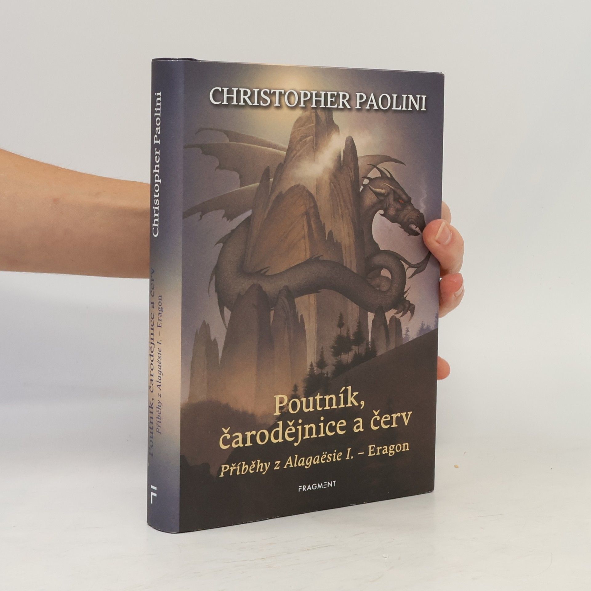 Christopher Paolini Poutník, čarodějnice a červ - Příběhy z Alagaësie I.