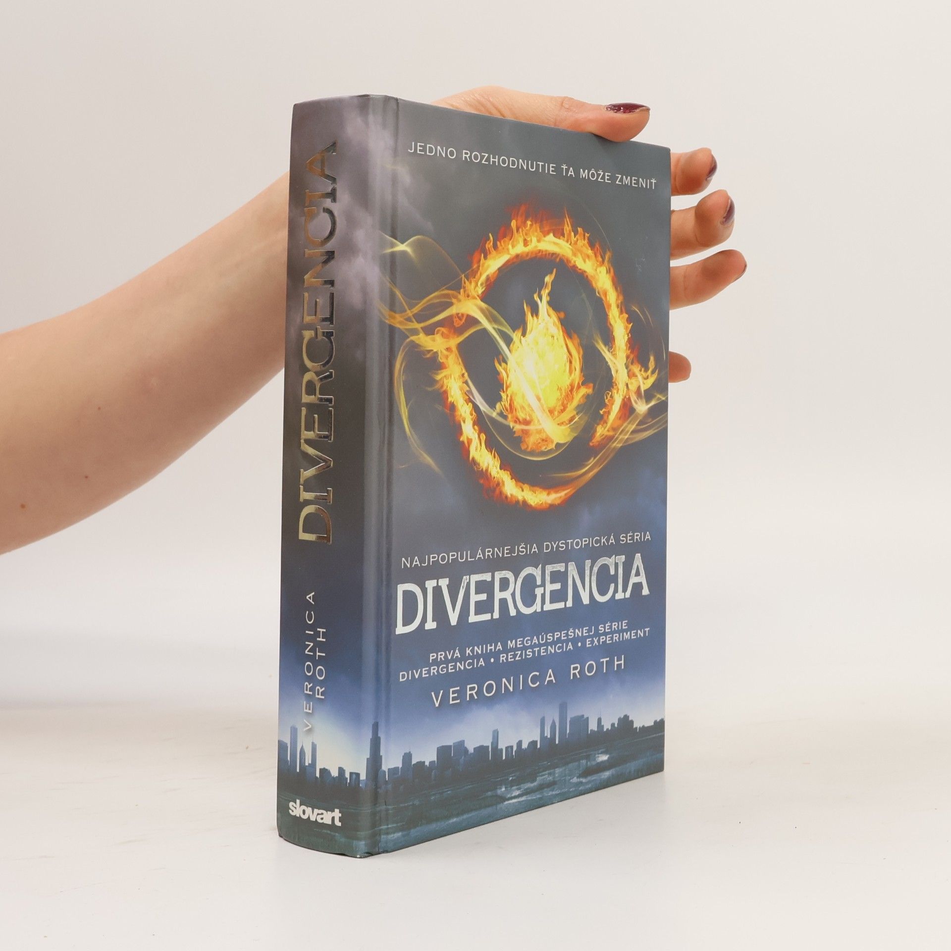 Veronica Rothová Divergencia