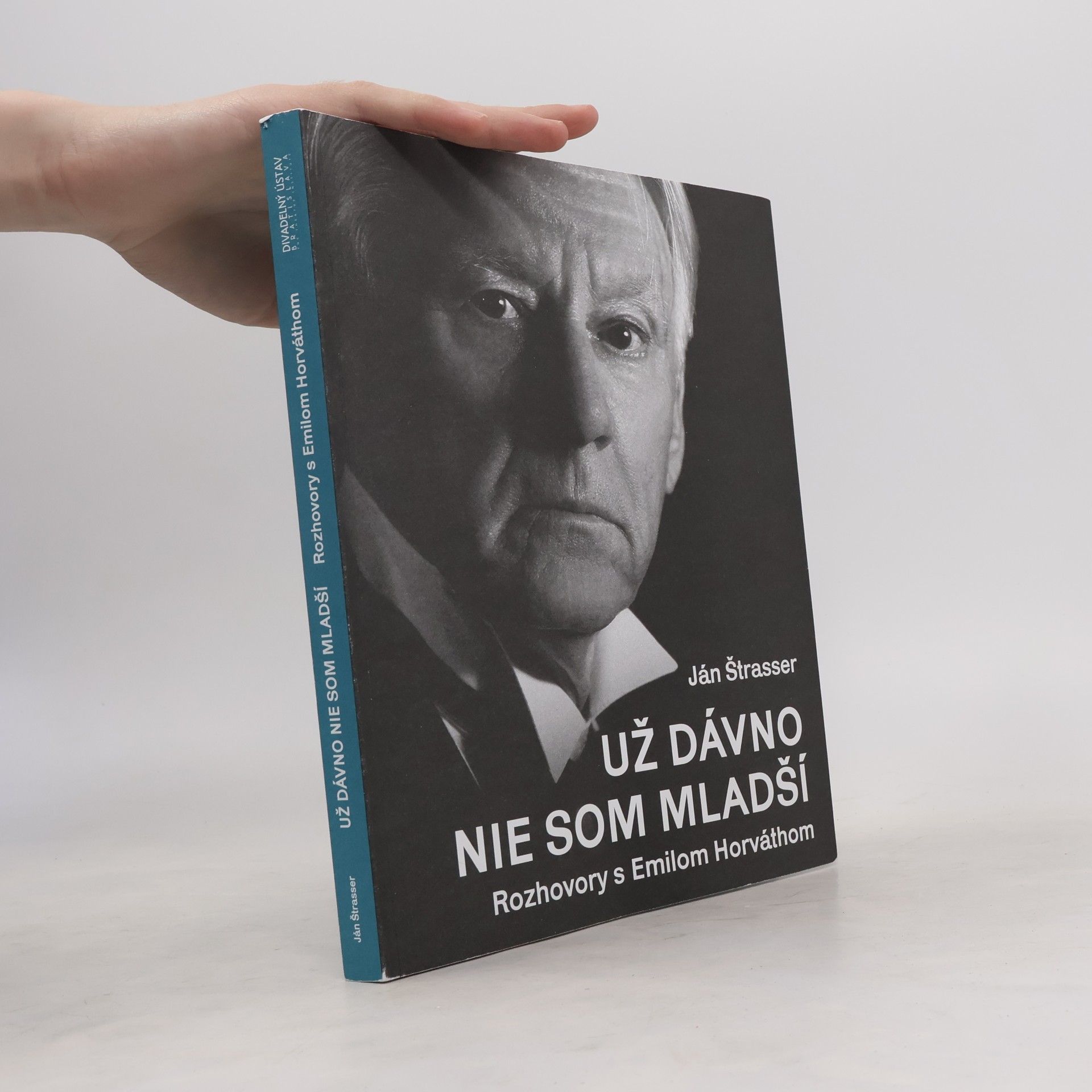 Už dávno nie som mladší