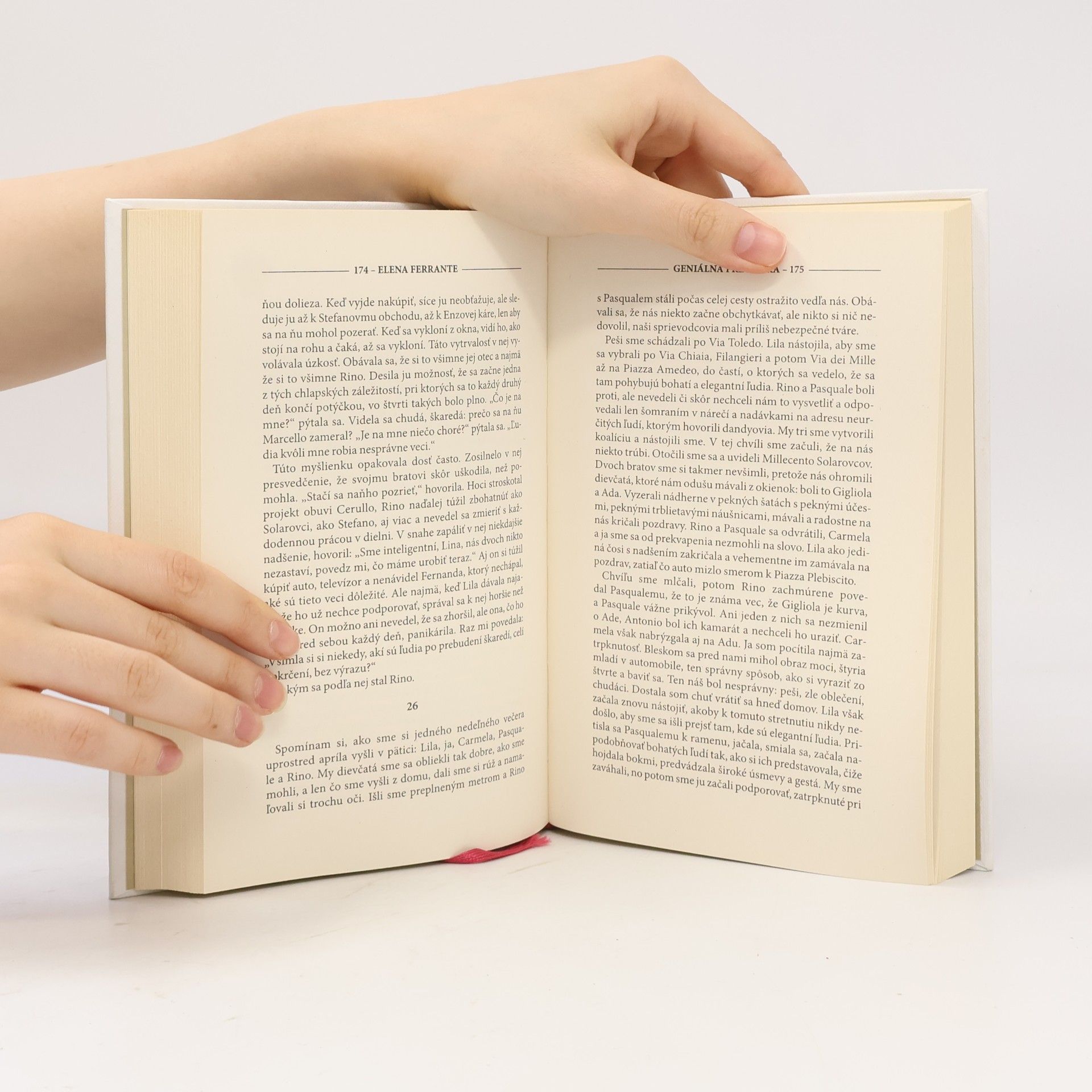 Elena Ferrante Geniálna priateľka