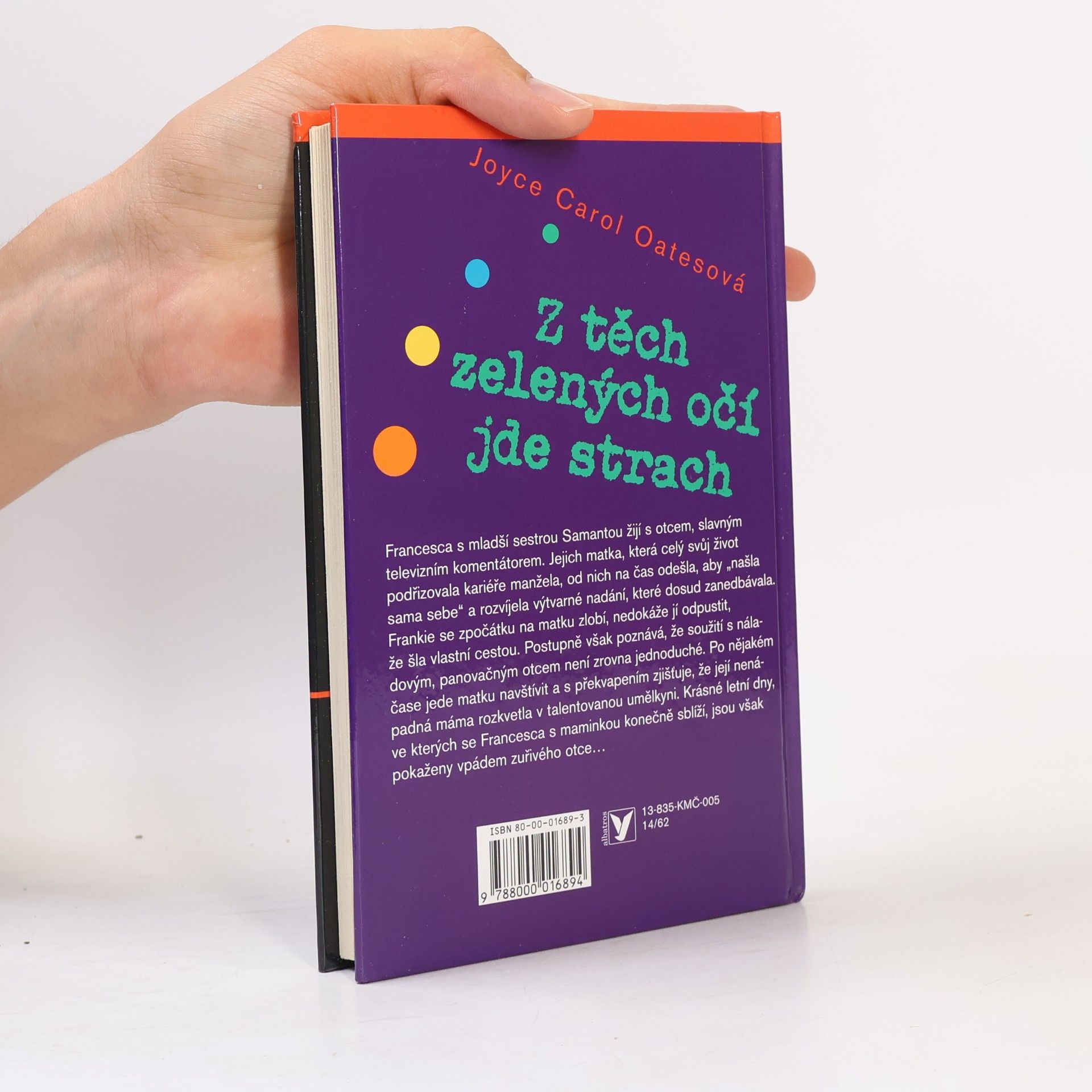 Joyce Carol Oates Z těch zelených očí jde strach