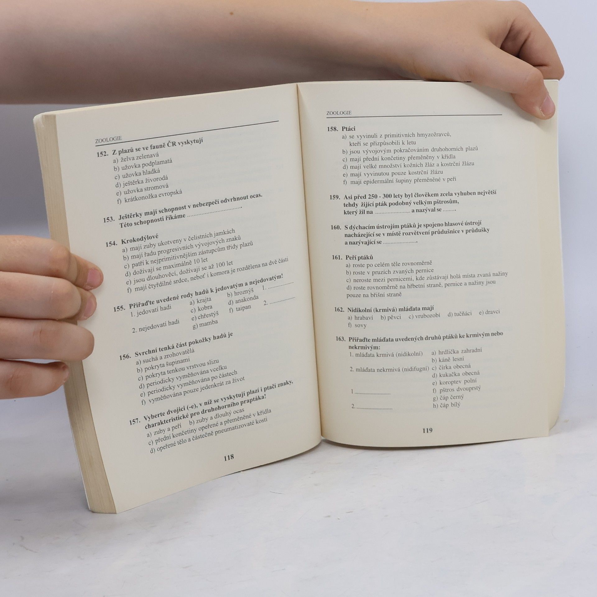 Vlastimila Chalupová Karlovská Biologie : 2000 testových otázek a odpovědí