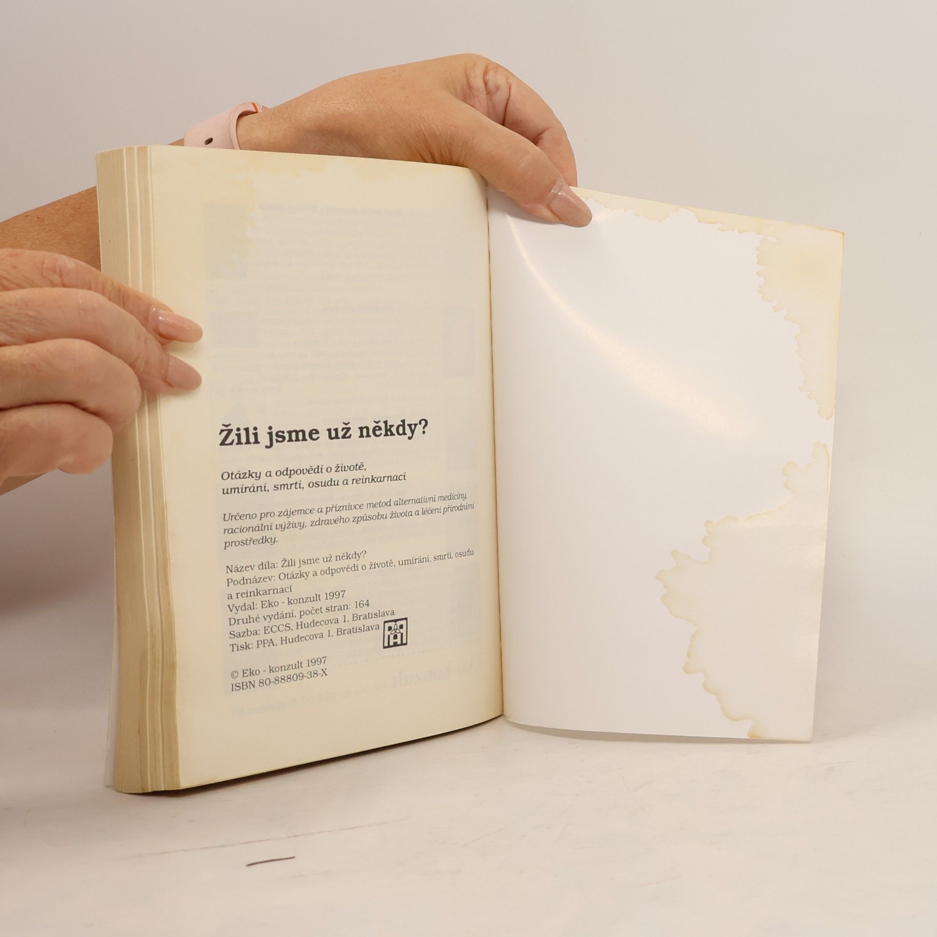 Various authors Žili jsme už někdy? : otázky a odpovědi o životě, umírání, smrti, osudu a reinkarnaci