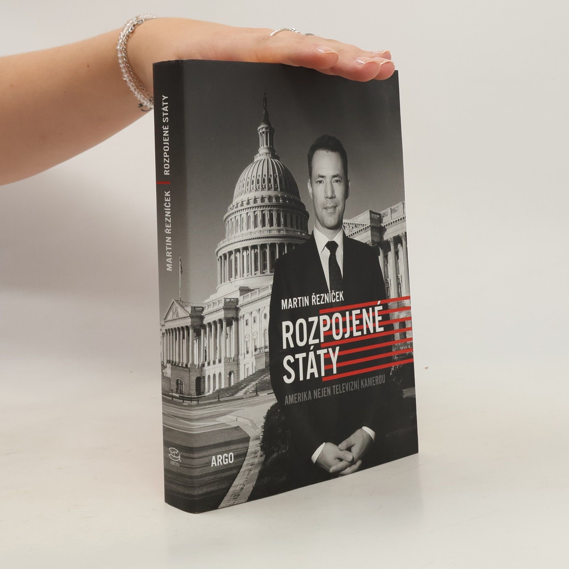 Martin Řezníček Rozpojené státy: Amerika nejen televizní kamerou