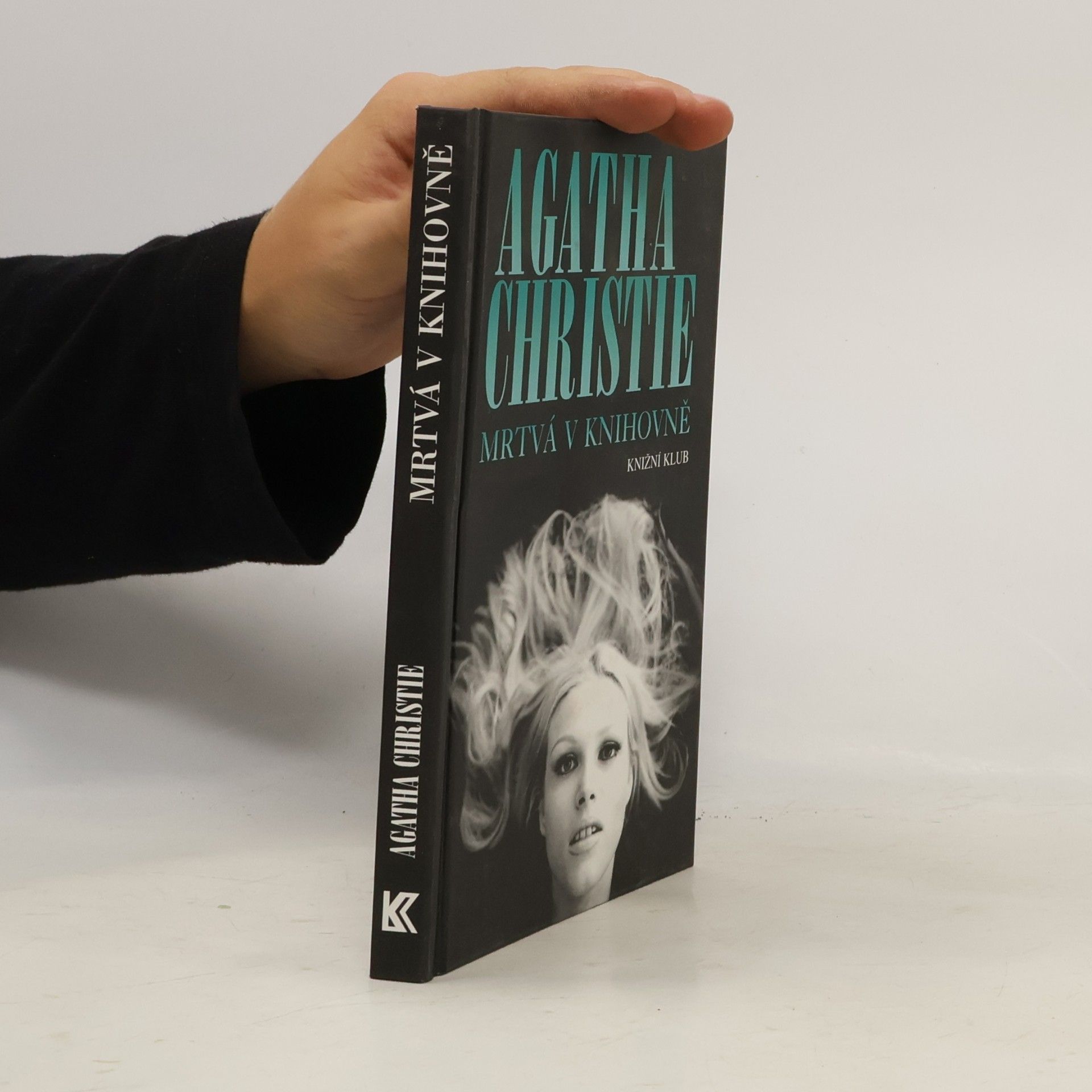 Agatha Christie Mrtvá v knihovně