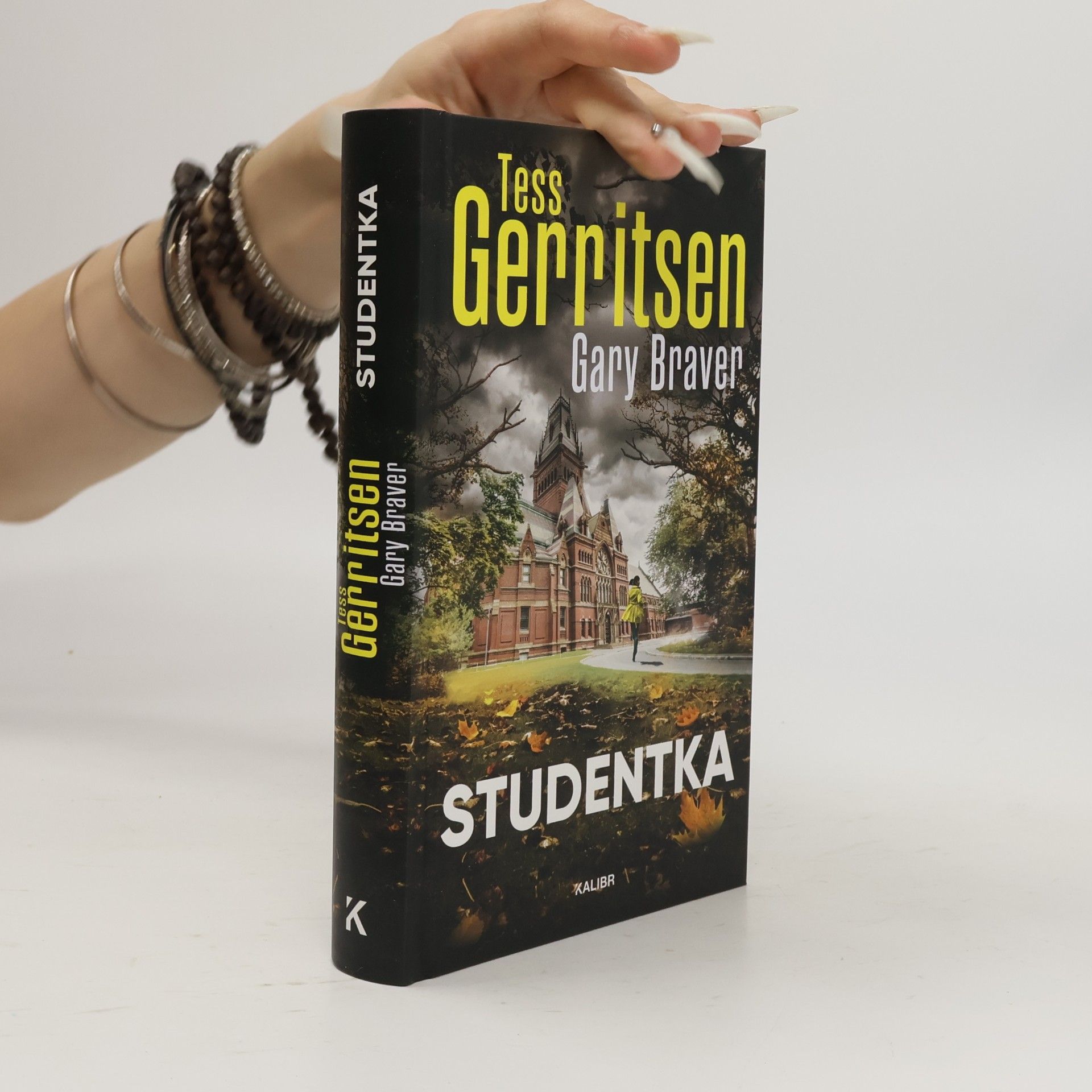 Tess Gerritsen Studentka