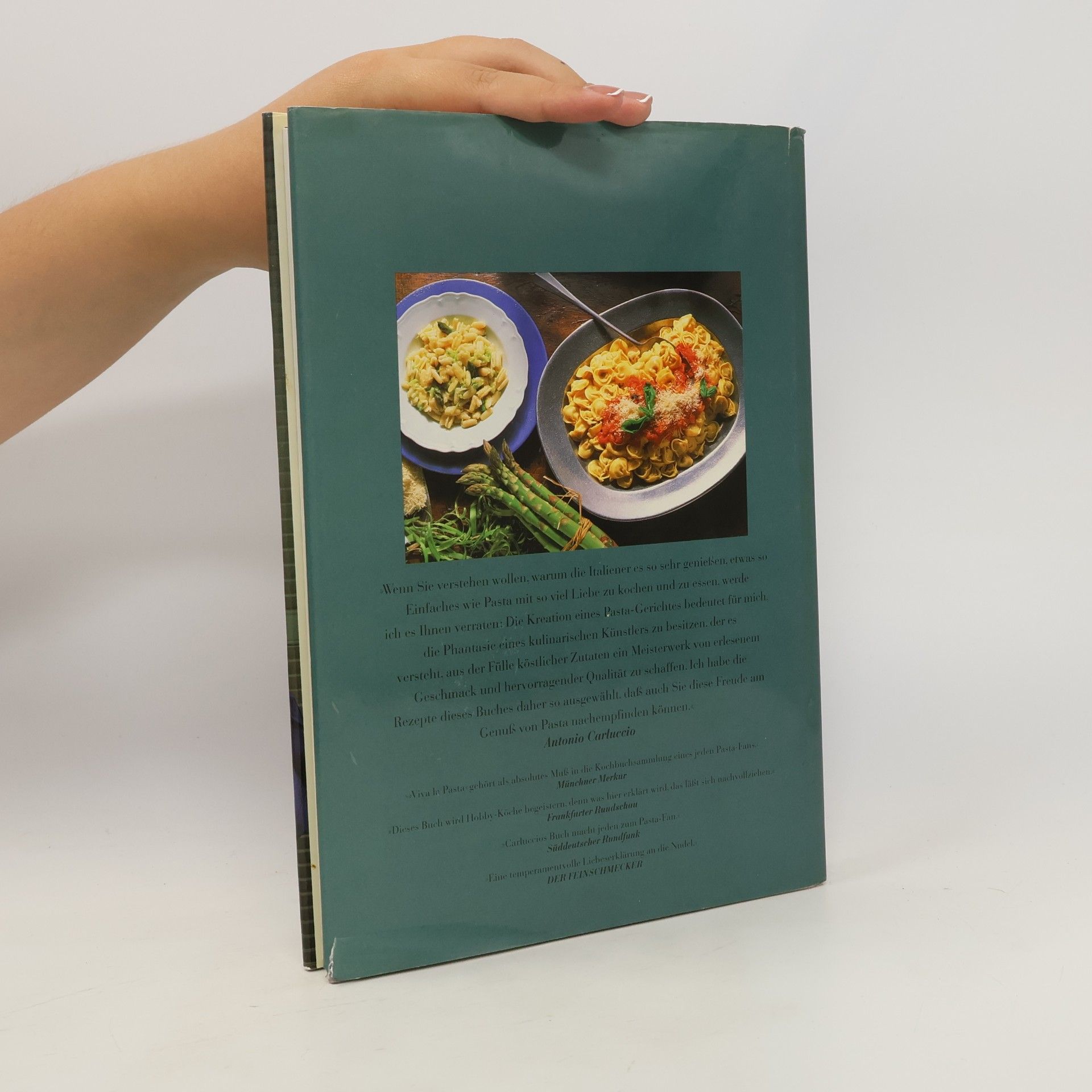 Antonio Carluccio Viva la Pasta