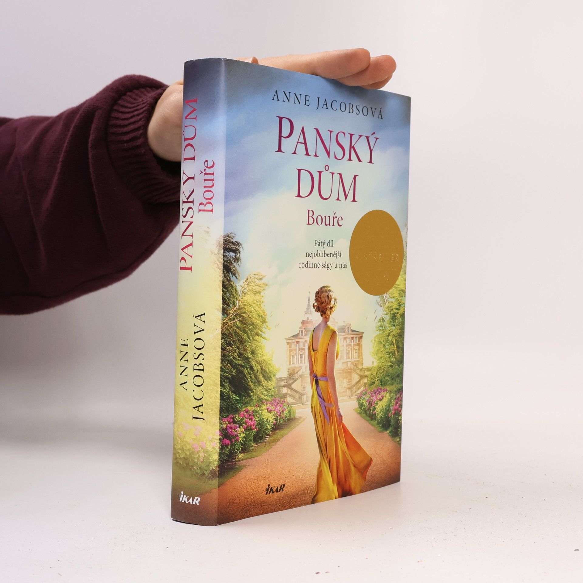 Anne Jacobs Panský dům: Bouře