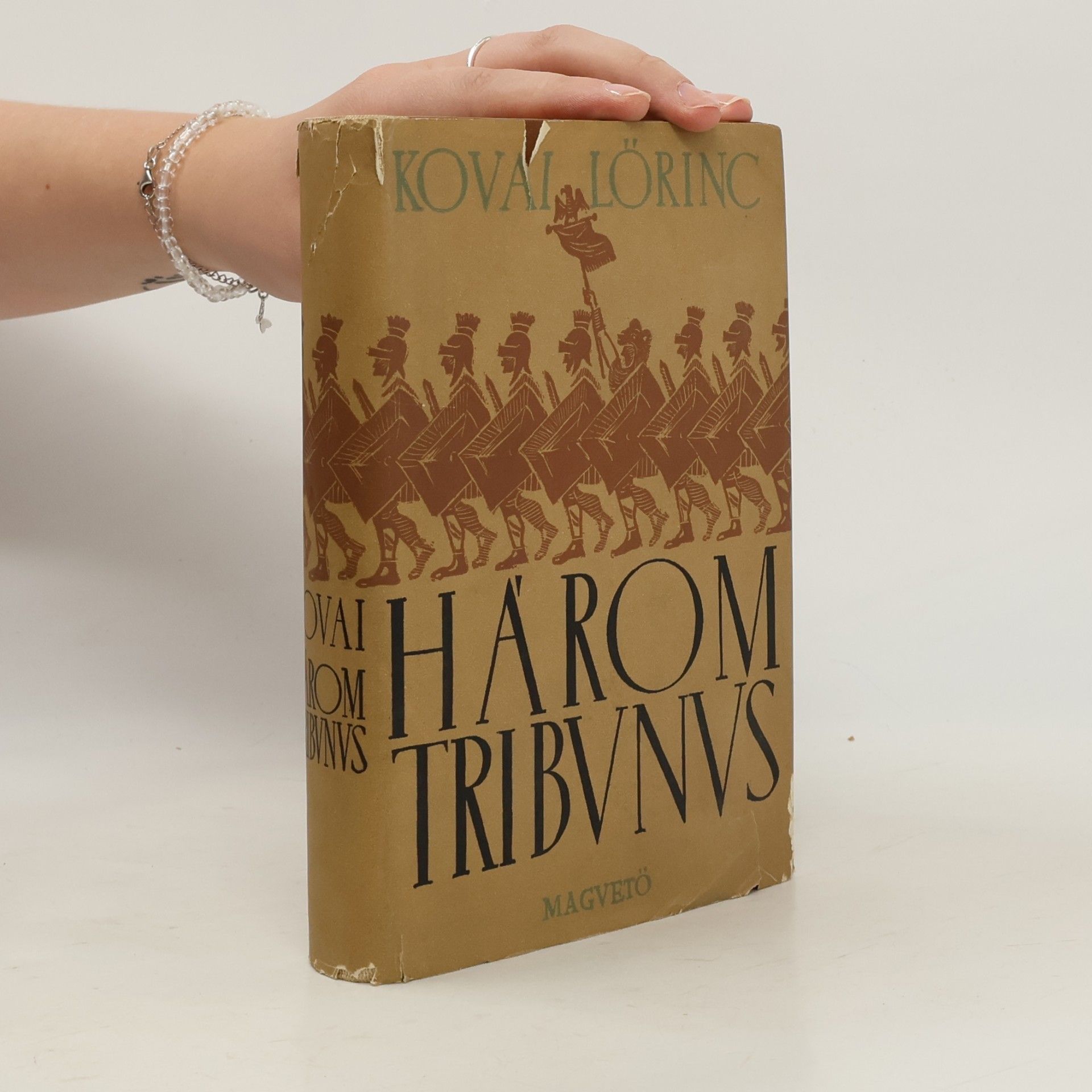 Lörinc Kovai Három tribunus