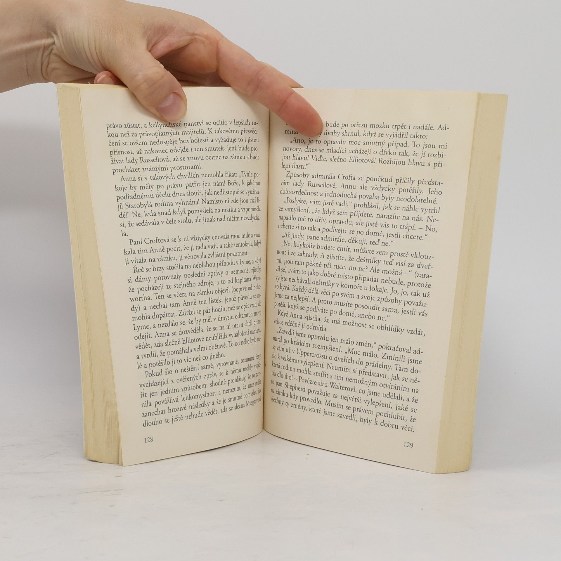 Jane Austen Pýcha a přemlouvání