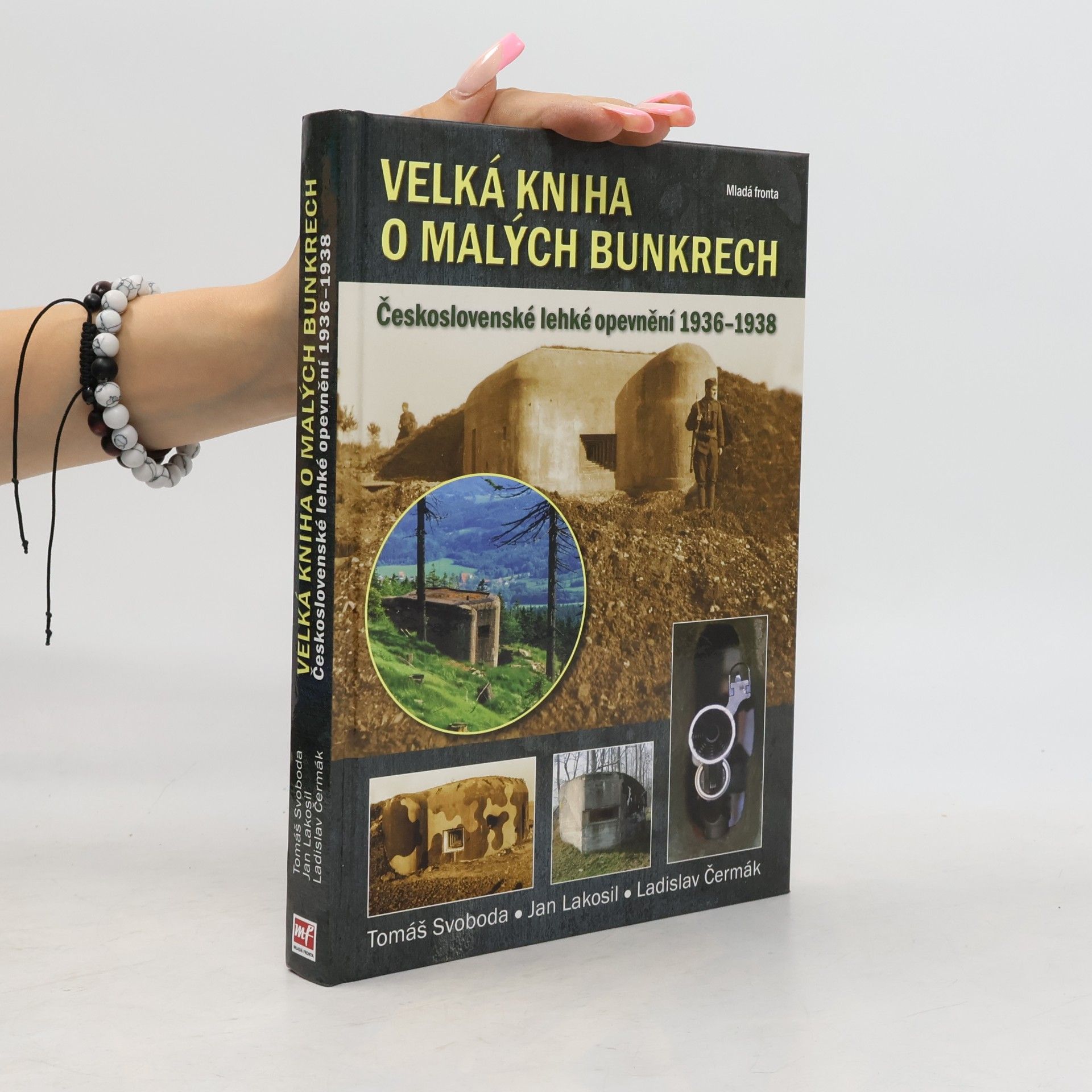 Velká kniha o malých bunkrech