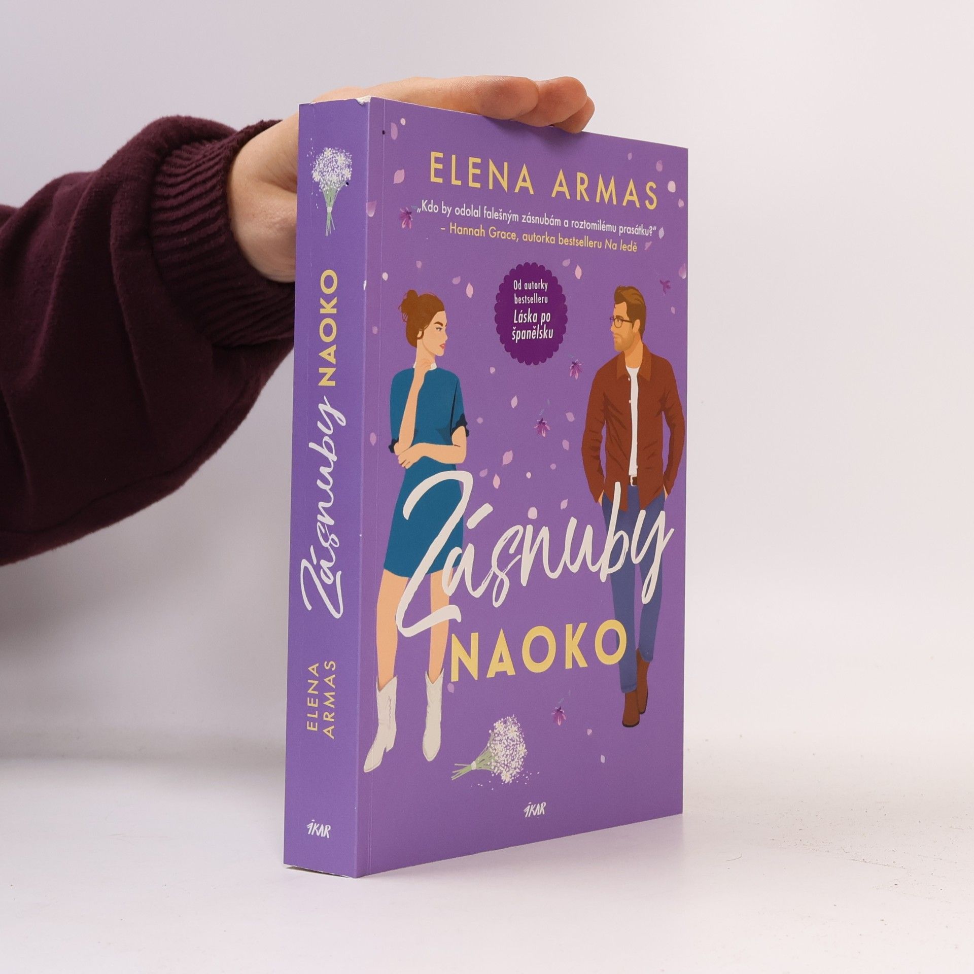 Elena Armas Zásnuby naoko