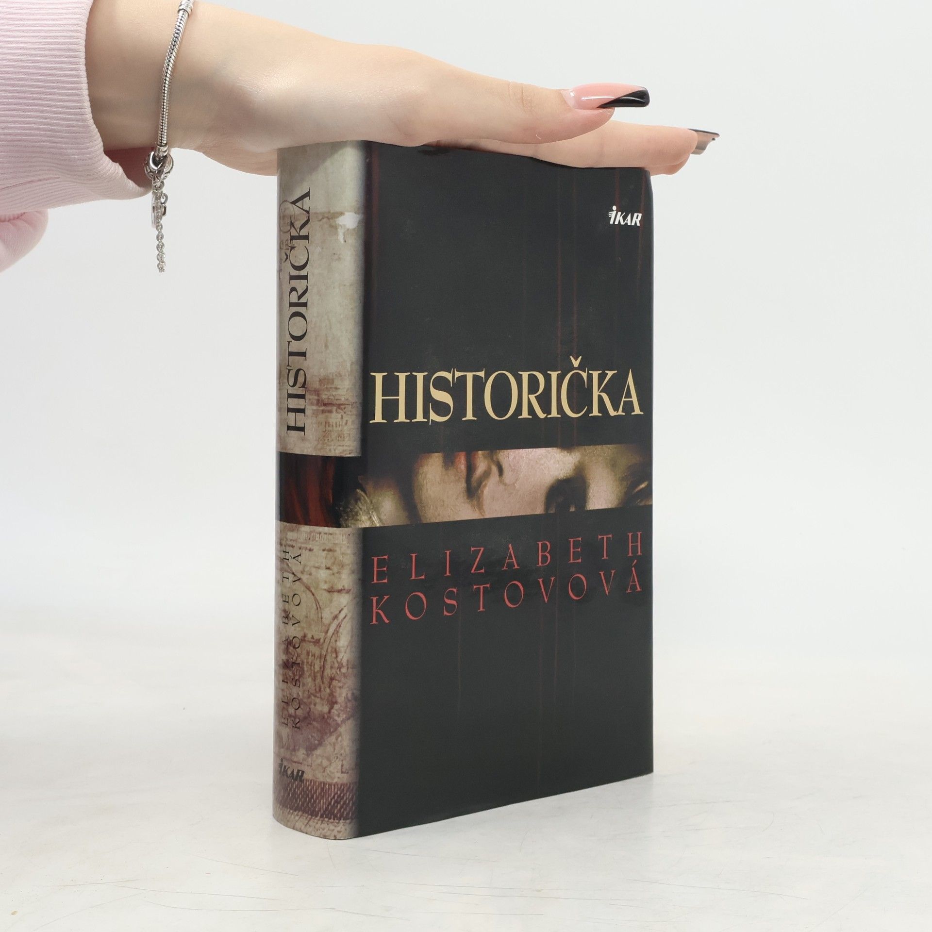 Elizabeth Kostova Historička