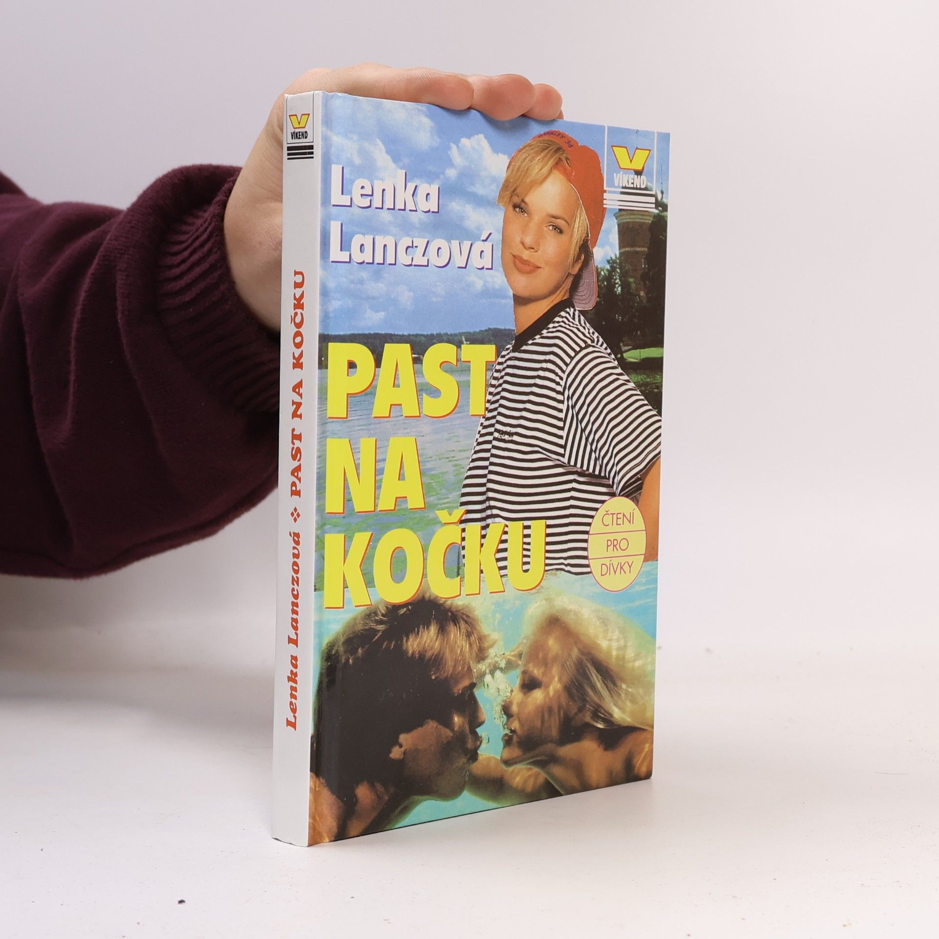 Lenka Lanczová Past na kočku
