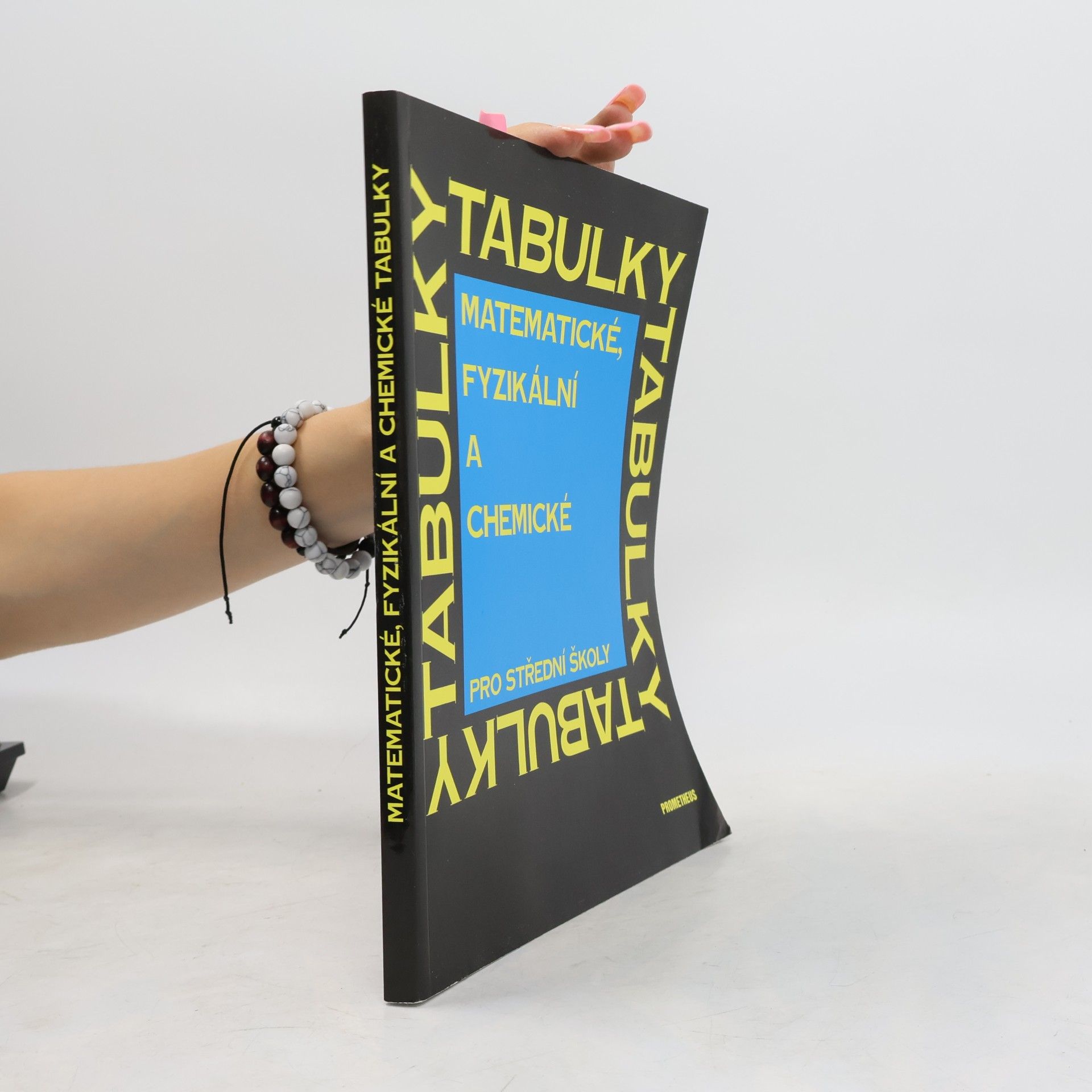 Jiří Mikulčák Matematické, fyzikální a chemické tabulky pro střední školy