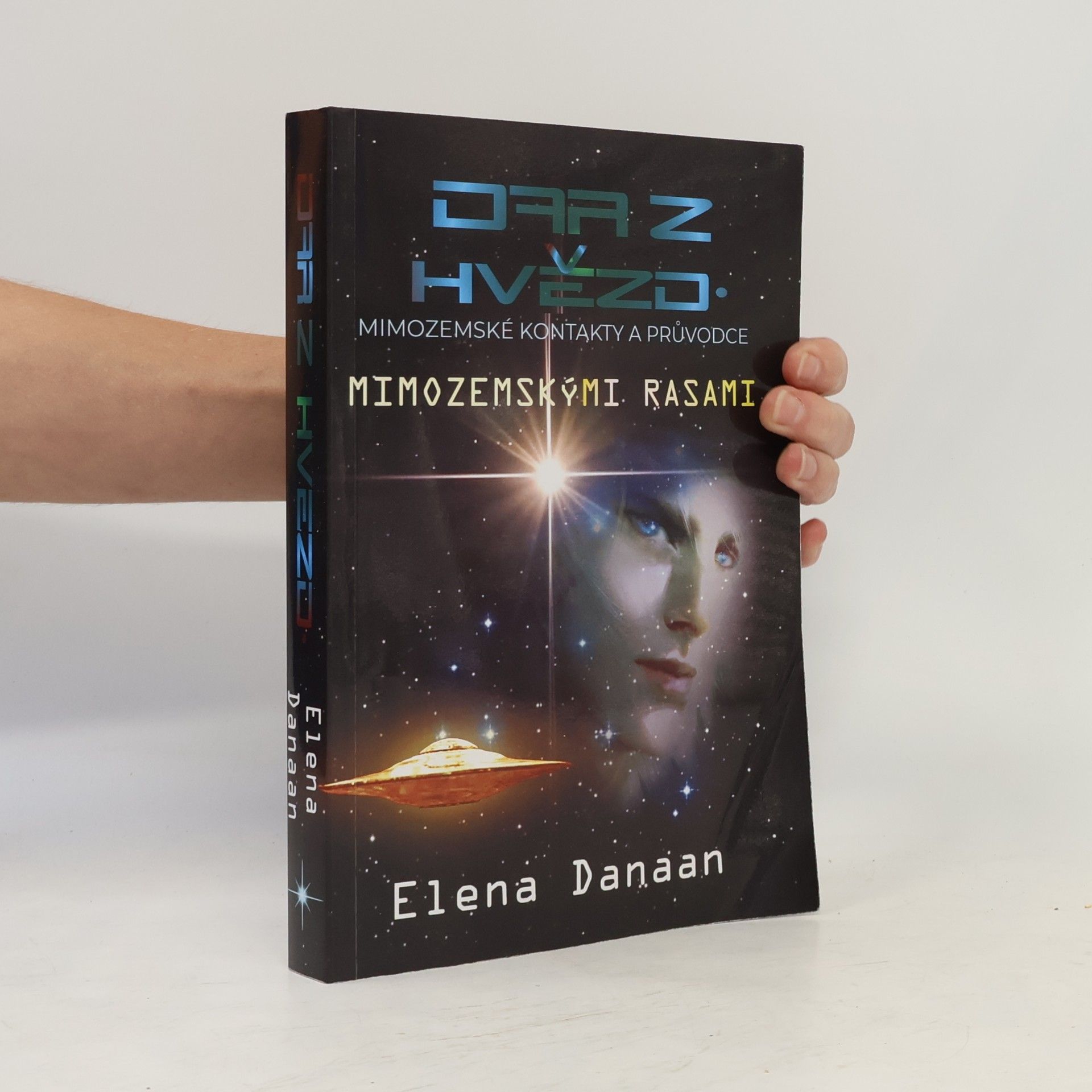 Elena Danaan Dar z hvězd