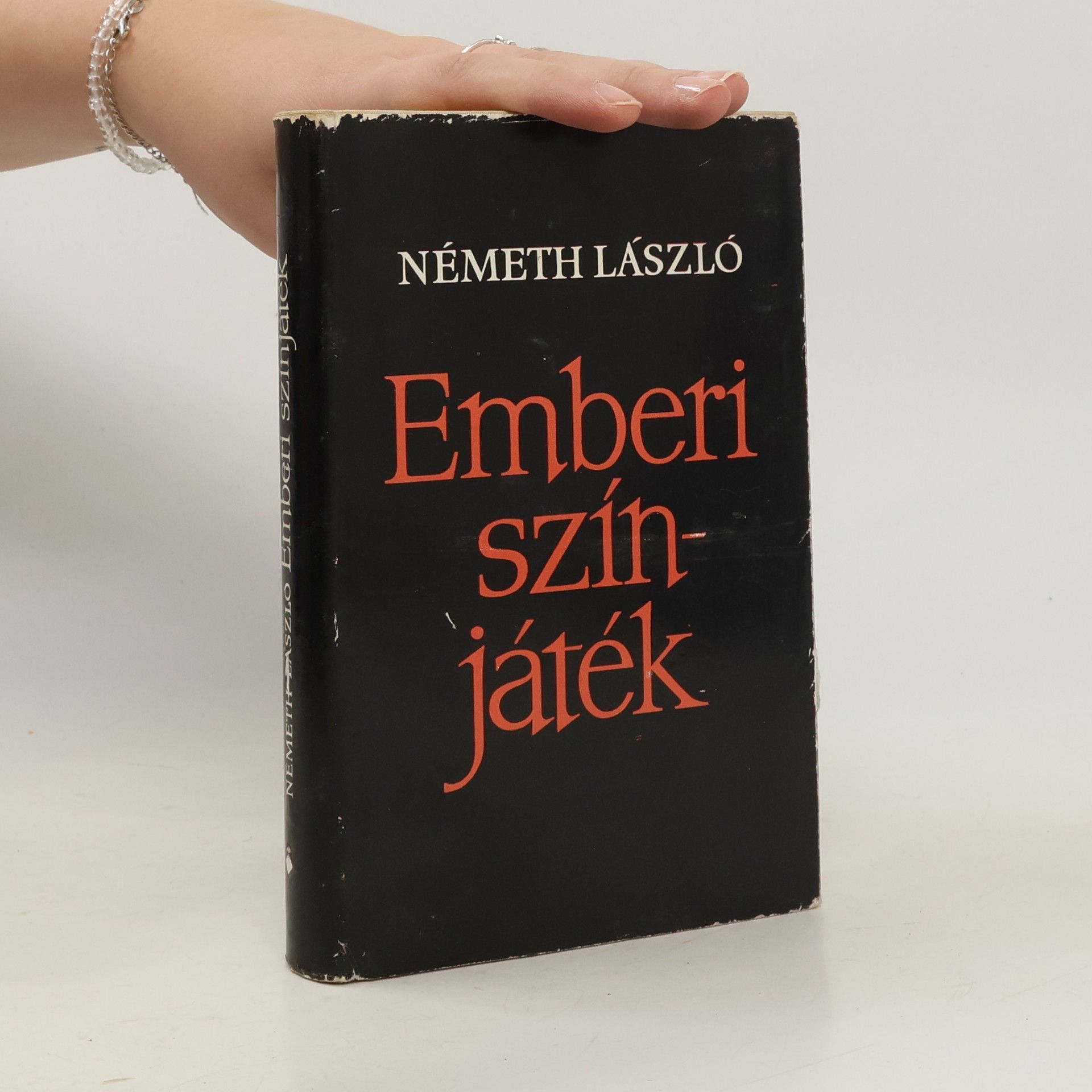 László Németh Emberi színjáték