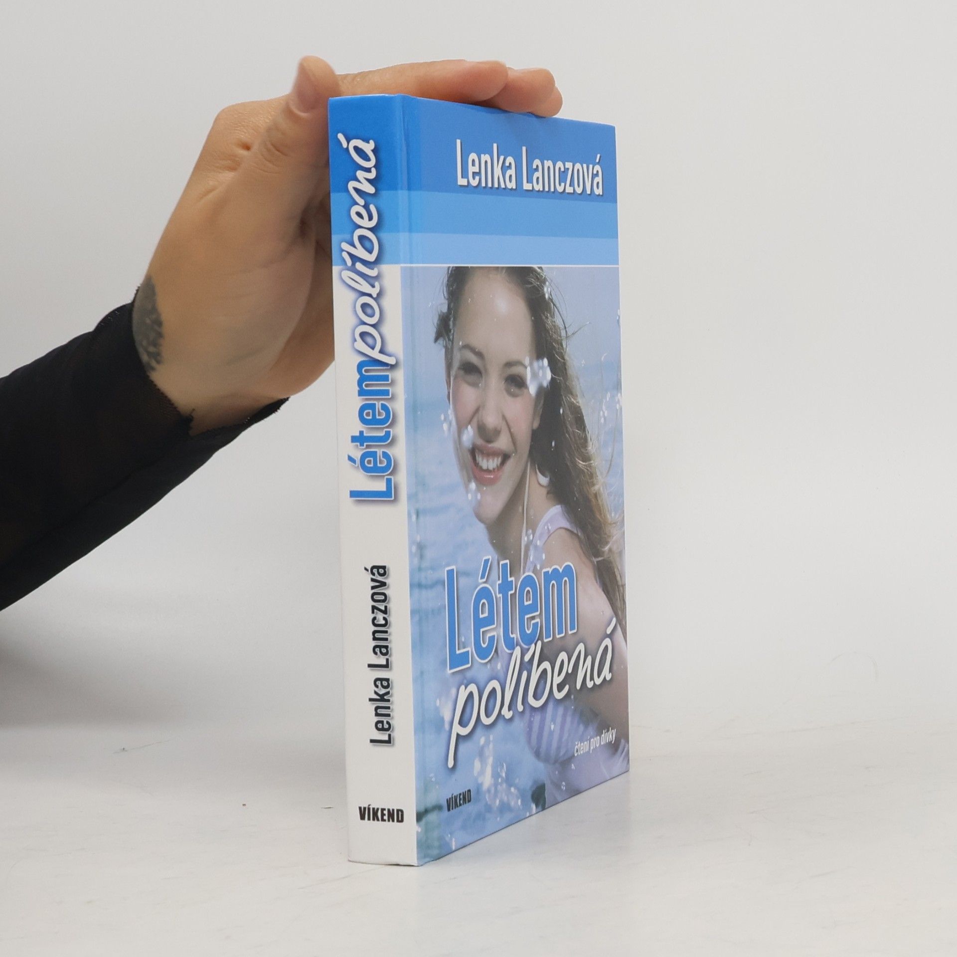Lenka Lanczová Létem políbená