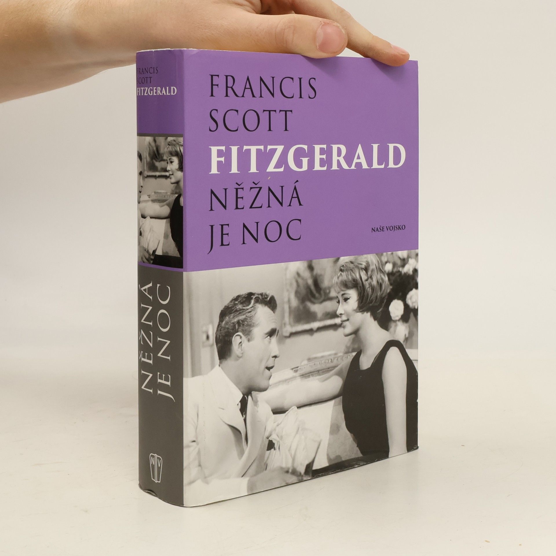 Francis Scott Fitzgerald Něžná je noc