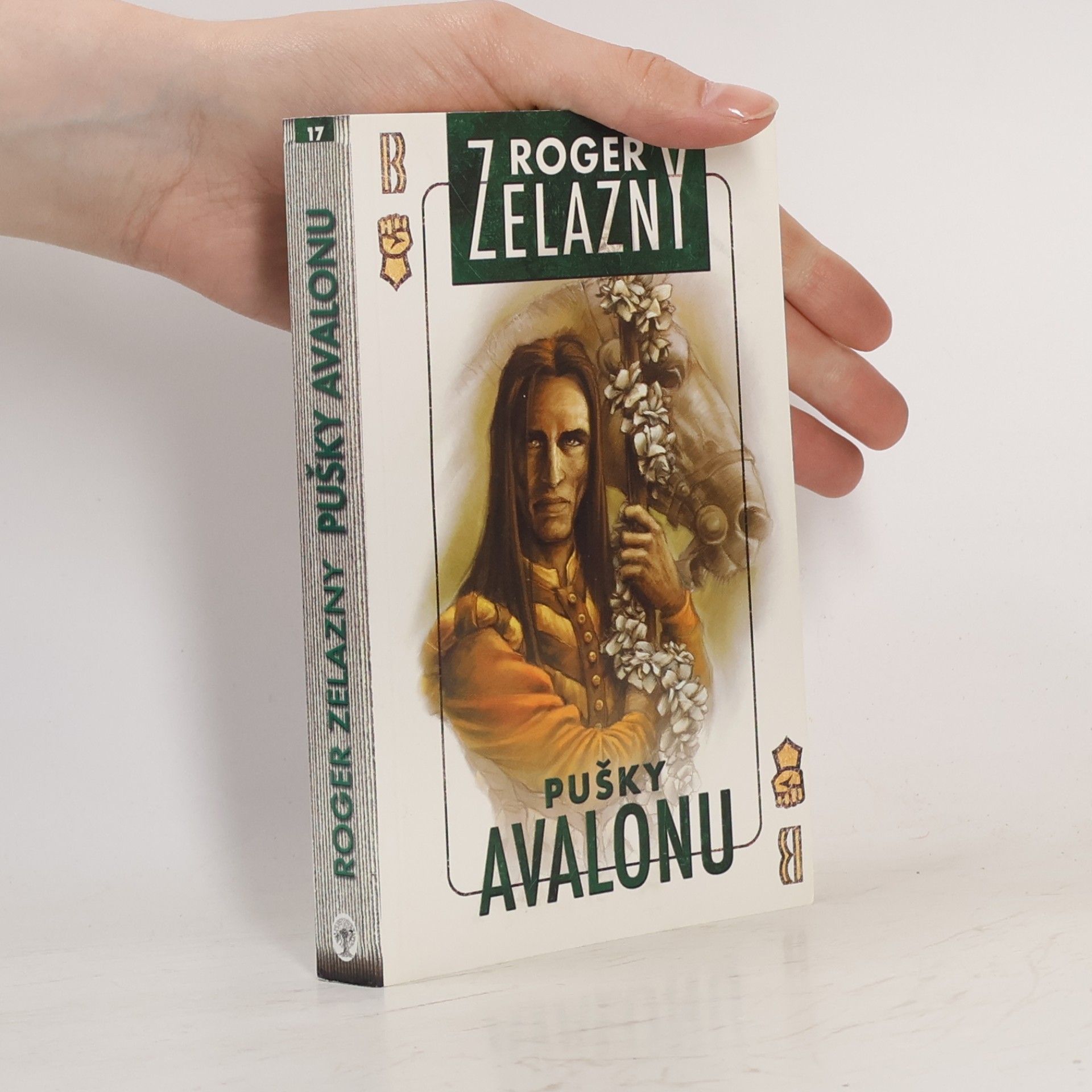 Roger Zelazny Pušky Avalonu