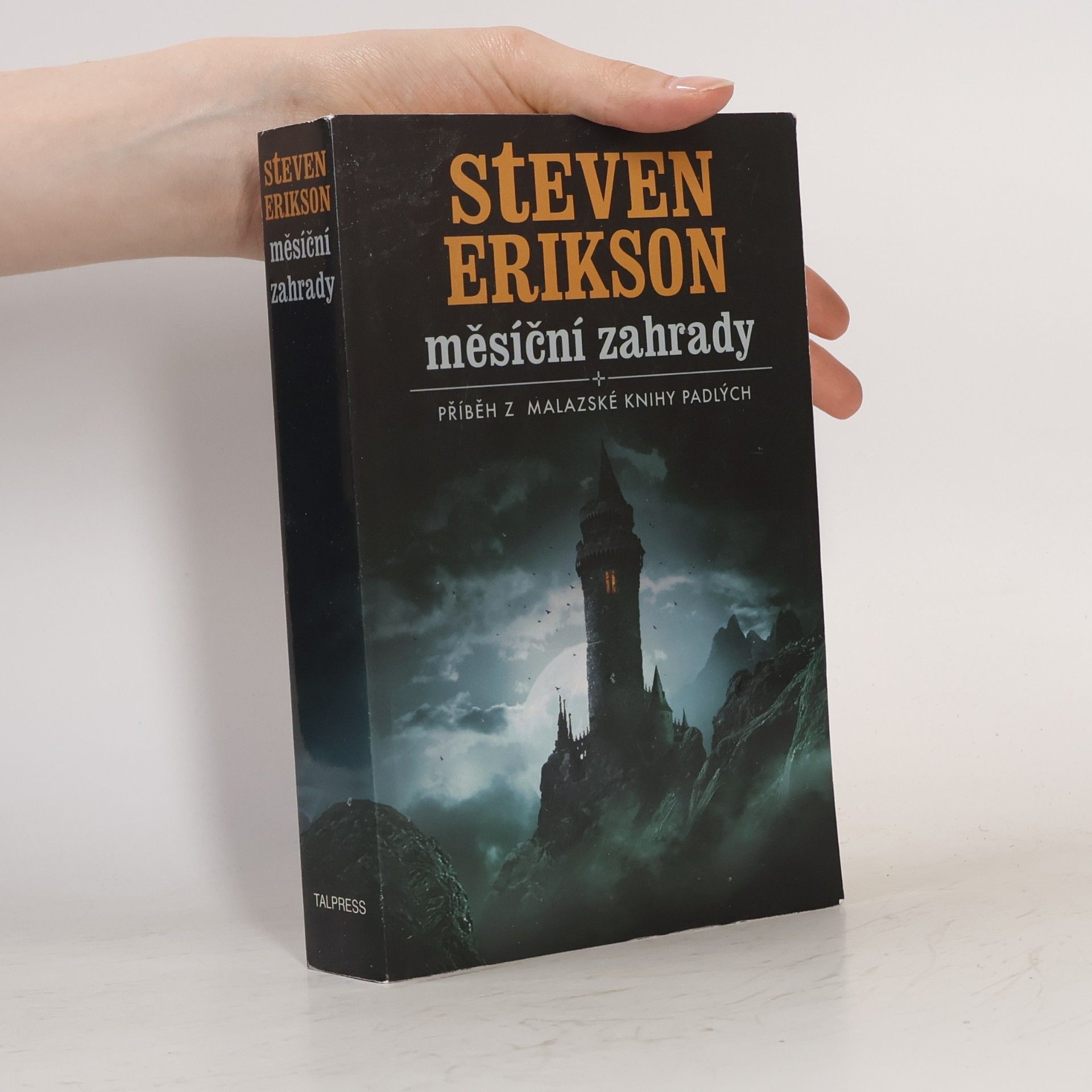 Steven Erikson Měsíční zahrady