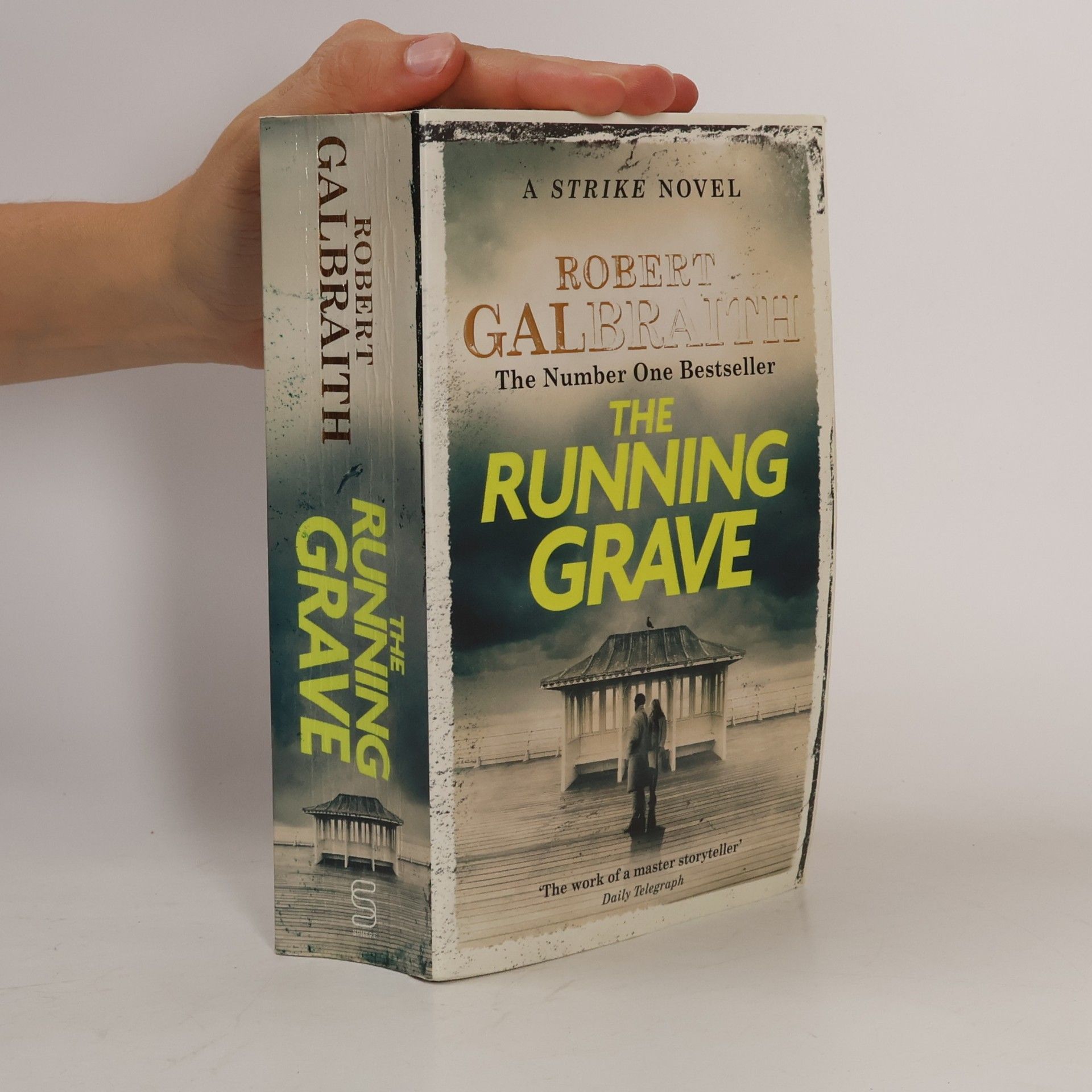 J. K. Rowling The Running Grave: Cormoran Strike Book 7