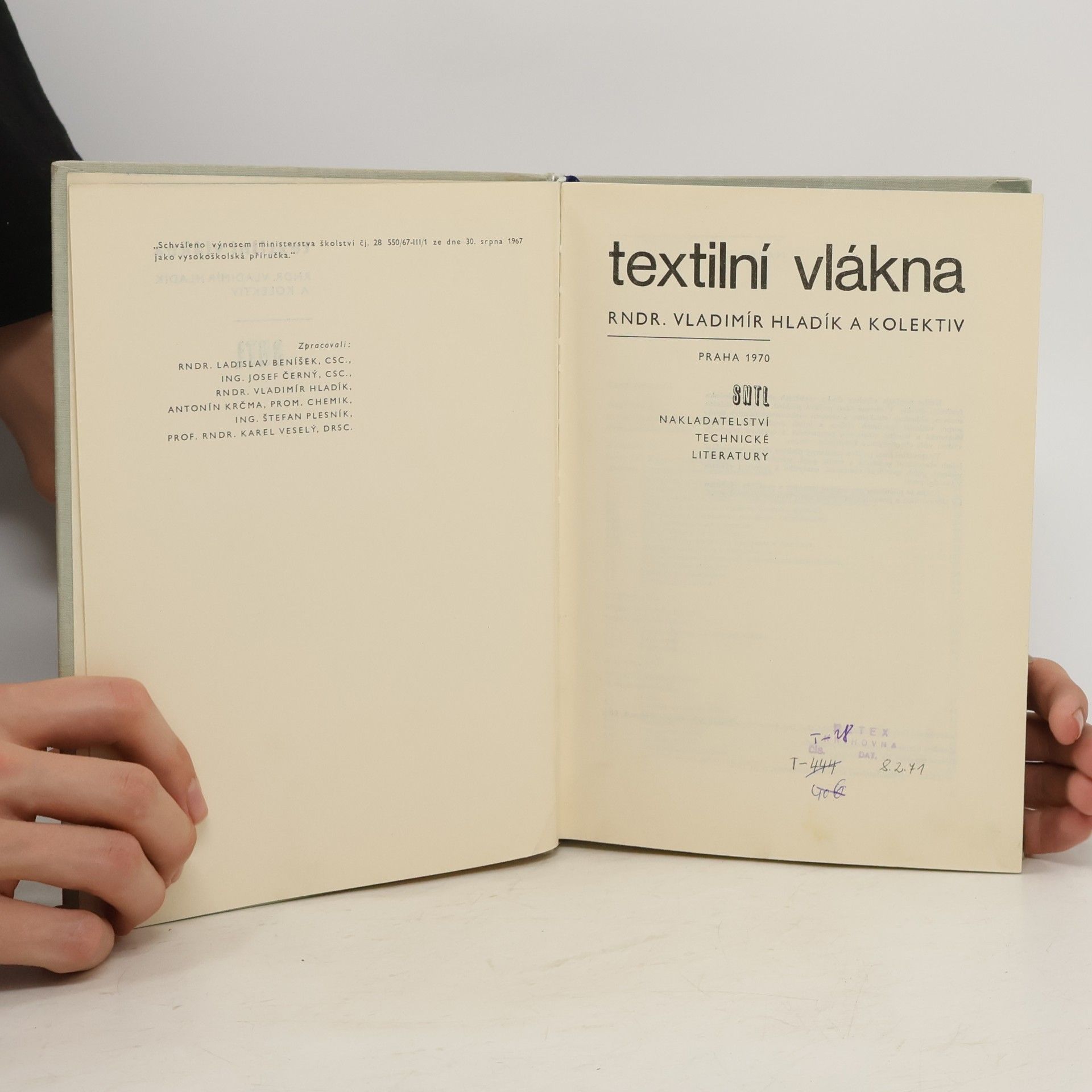Vladimír Hladík Textilní vlákna
