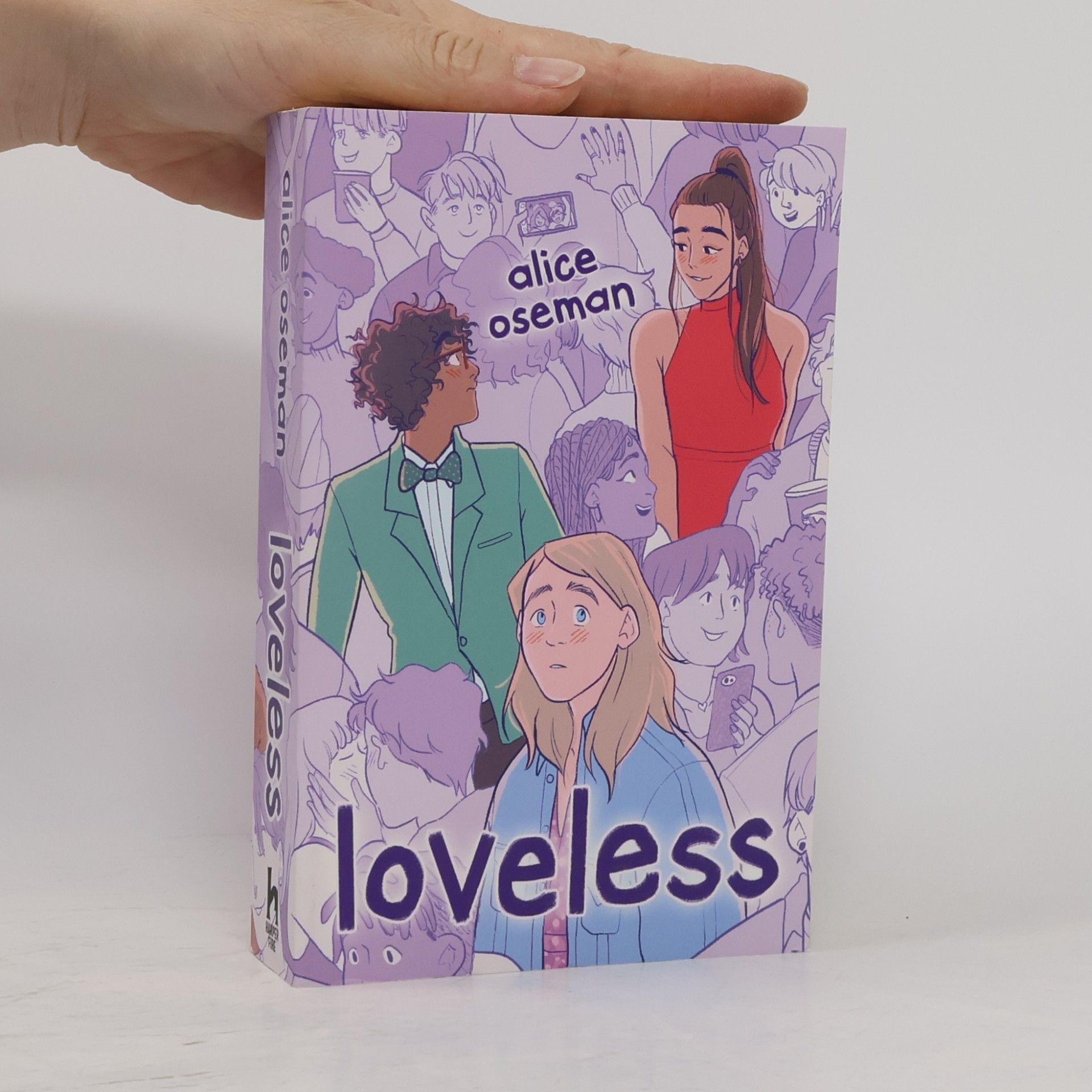 Alice Oseman Loveless