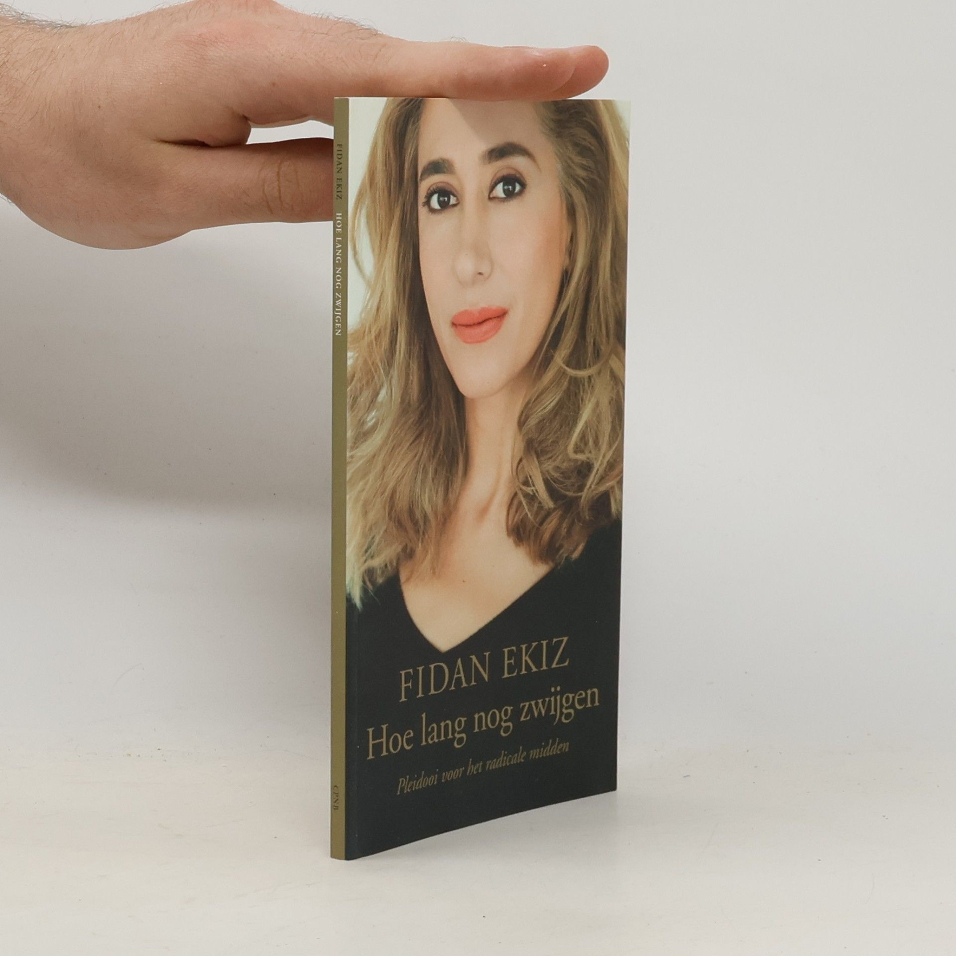 Fidan Ekiz Hoe lang nog zwijgen