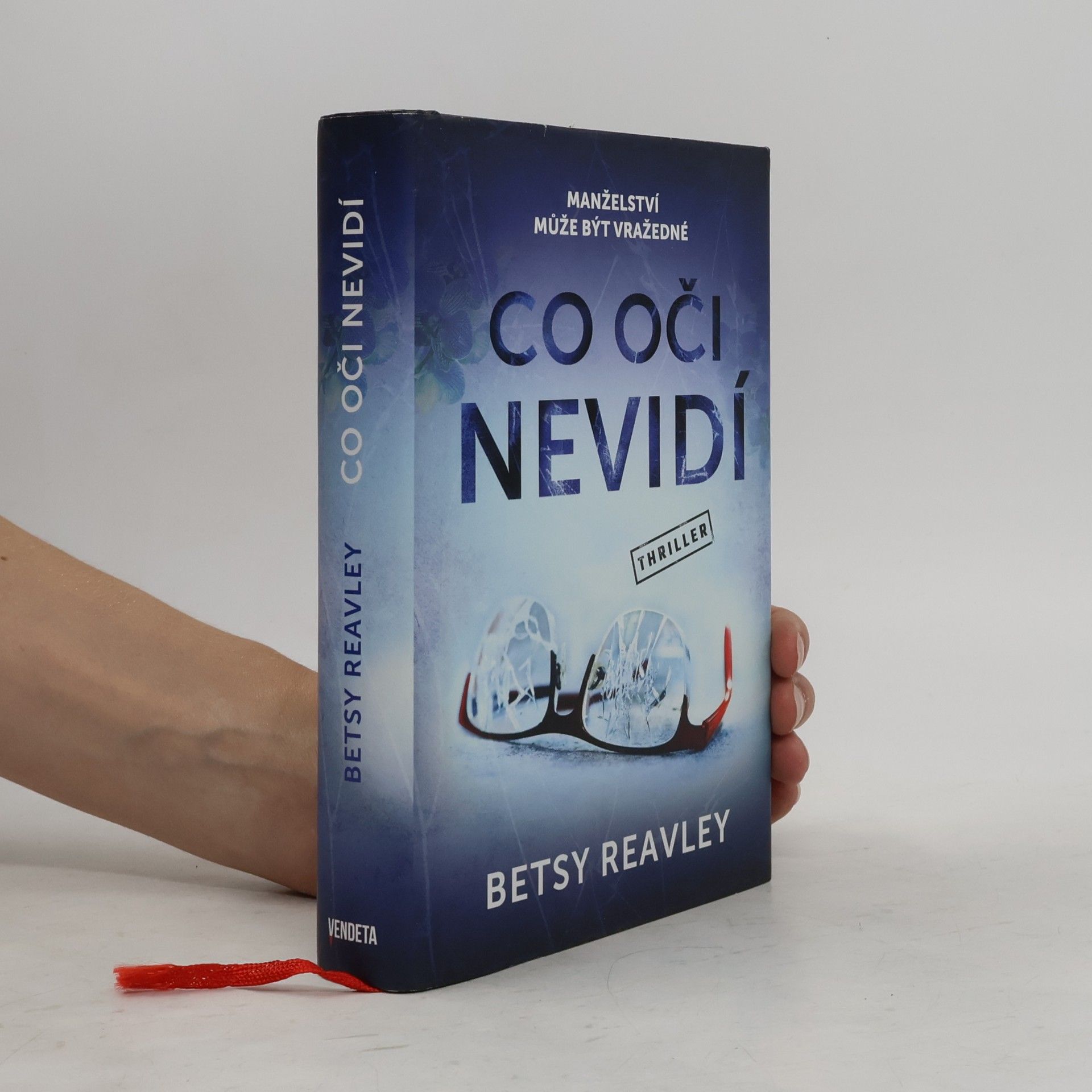 Iva Šindelková Co oči nevidí