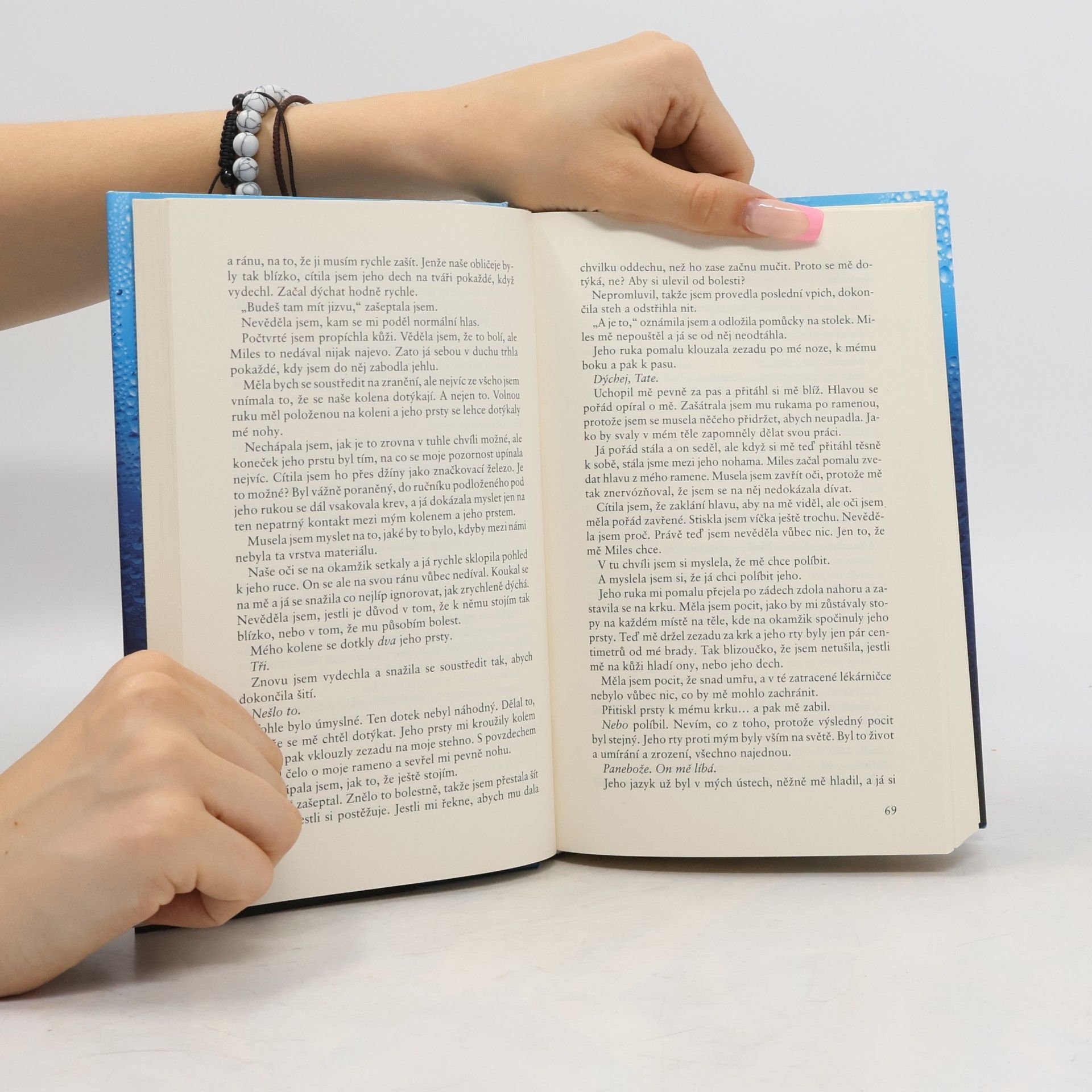 Colleen Hoover Odvrácená tvář lásky