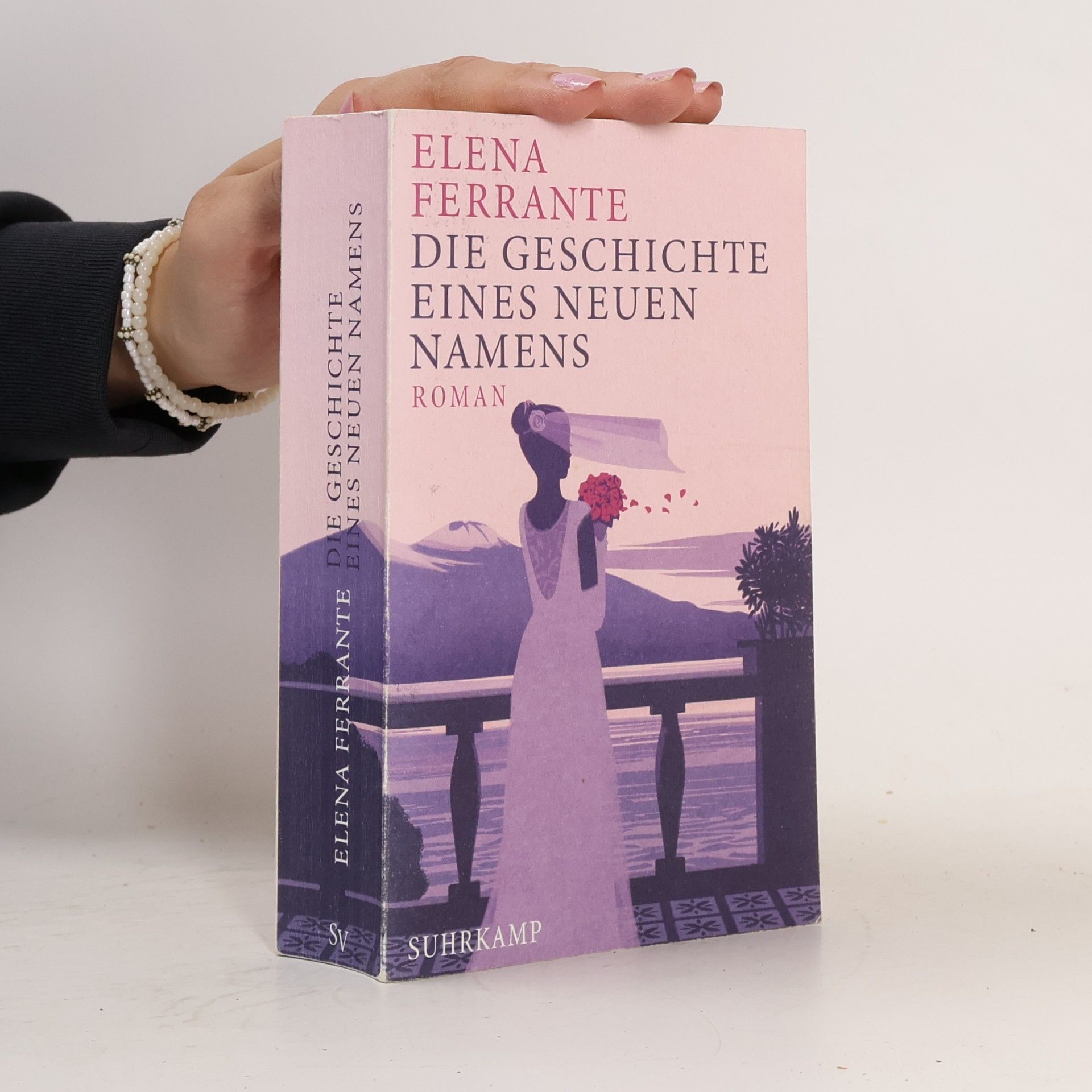 Elena Ferrante Die Geschichte eines neuen Namens