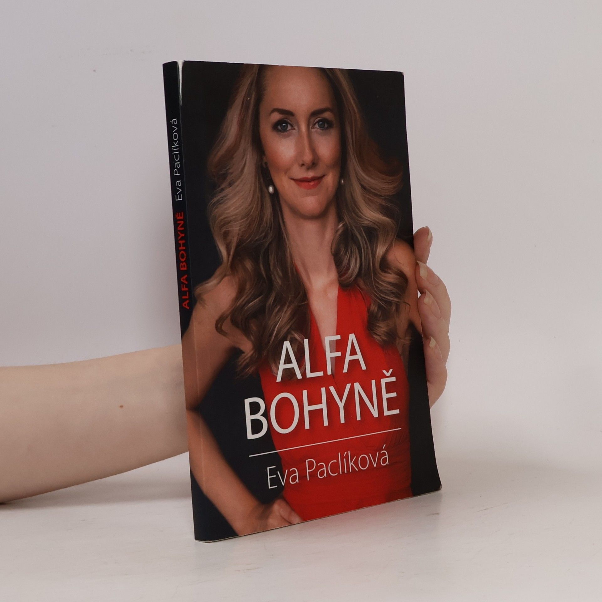 Eva Paclíková Alfa bohyně