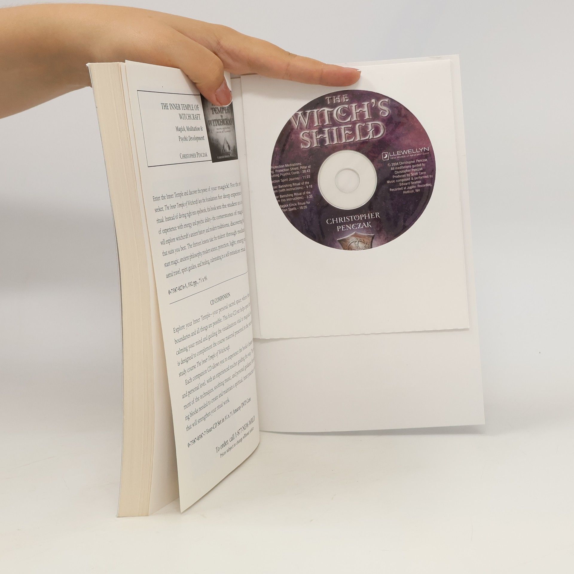 Christopher Penczak The Witch's Shield