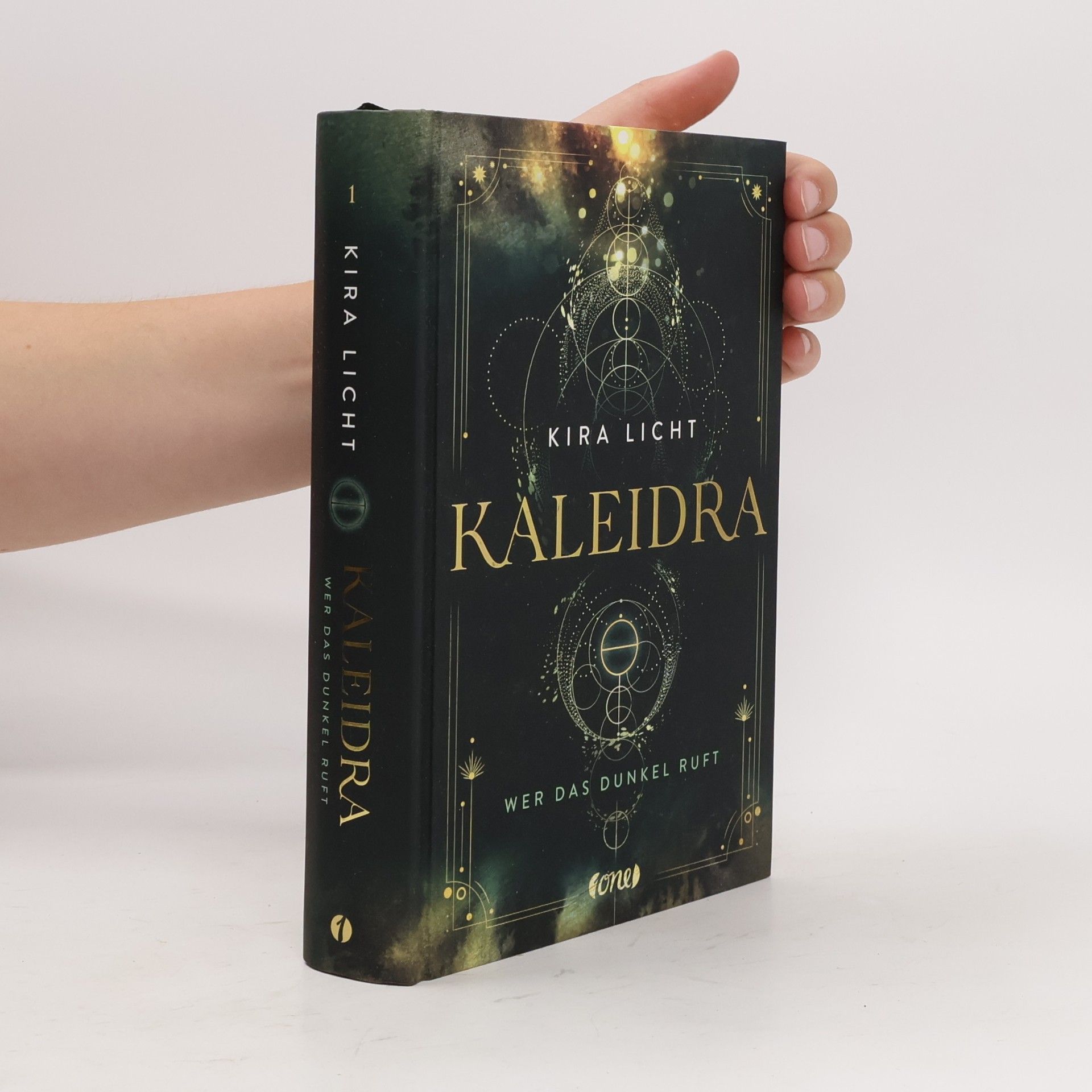 Kira Licht Kaleidra. Wer das Dunkel ruft